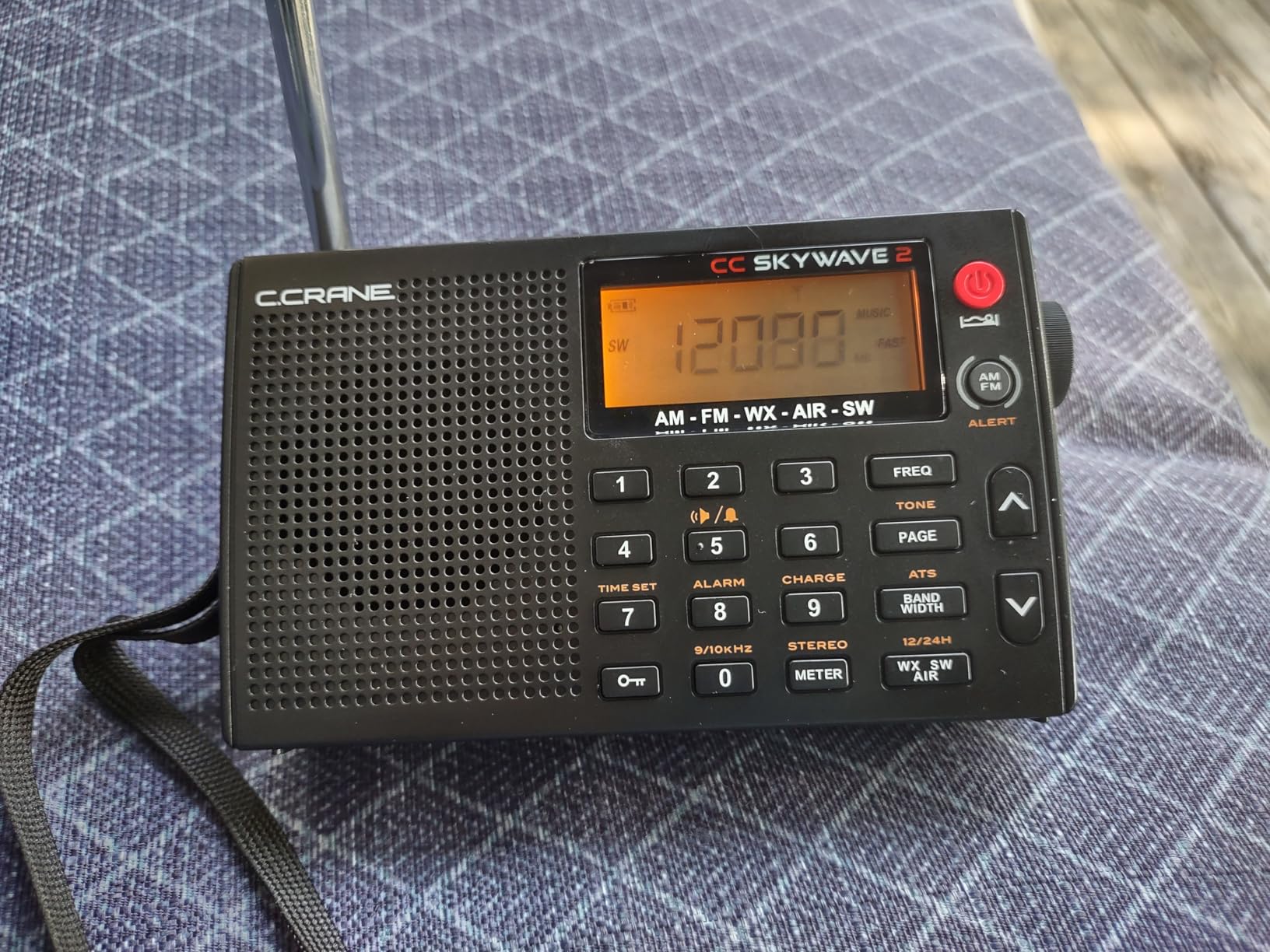C. Crane CC Skywave 2 AM, FM, Shortwave, NOAA Weather + Alert, VHF Aviation Band Radio customer photo 2