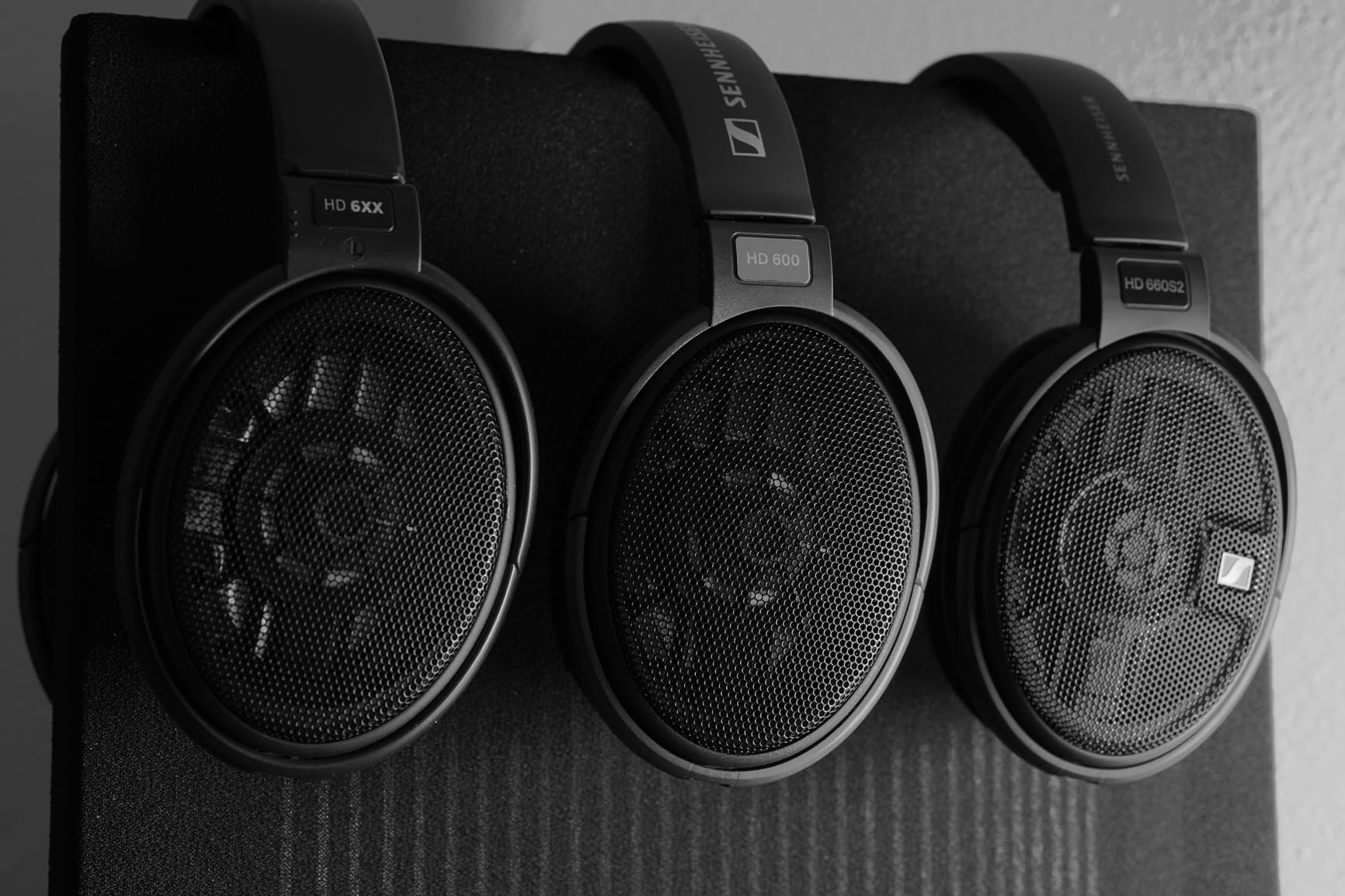 Sennheiser HD 620S - Audiophile Closed-Back Wired Headphones - Premium Stereo Sound with Speaker-Like Spatial Imaging and Optimized Surround, Black Customer Review Sennheiser HD 620S - Audiophile Closed-Back Wired Headphones - Premium Stereo Sound with Speaker-Like Spatial Imaging and Optimized Surround, Black - Customer Photo 1