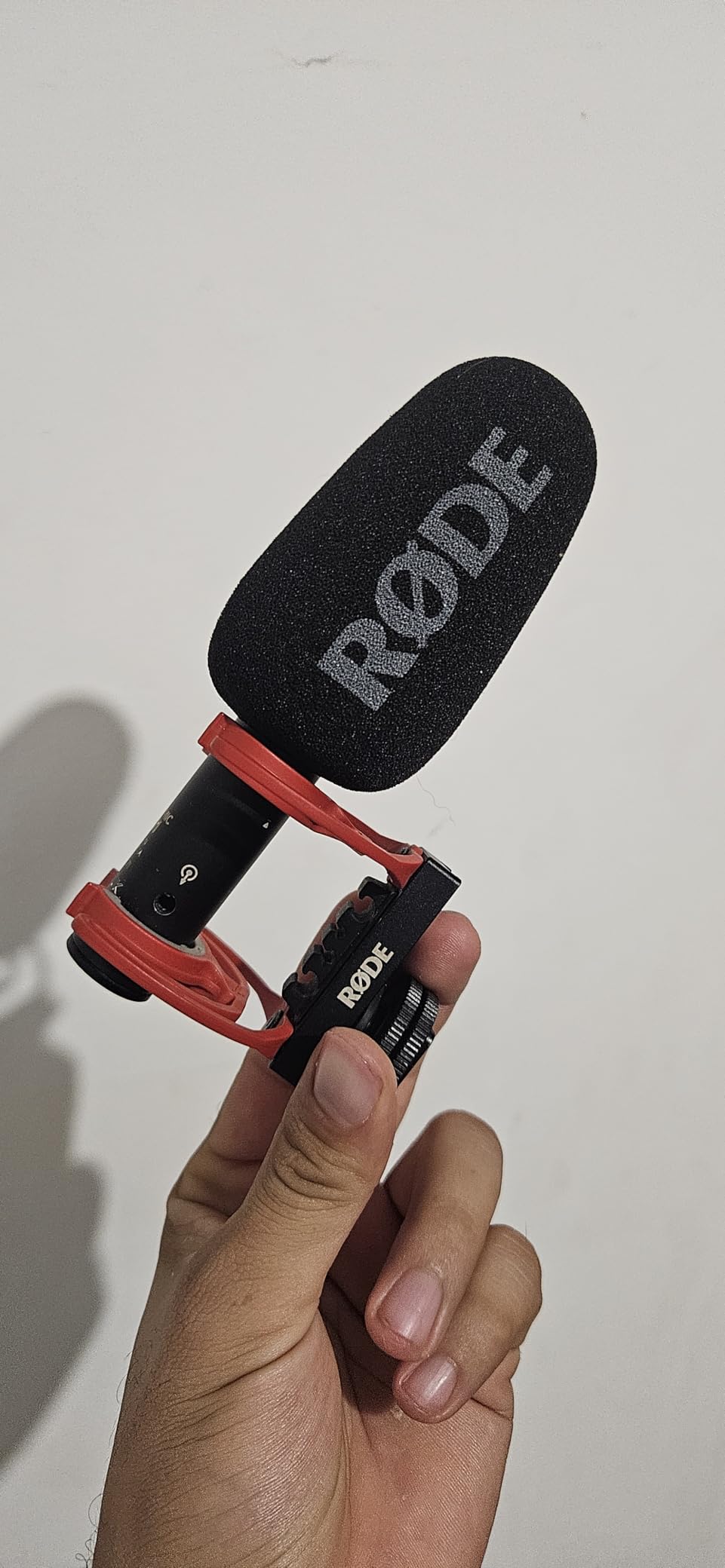 RØDE VideoMic GO II Helix | Ultra-Compact On-Camera Shotgun Microphone with Both 3.5mm and USB Outputs for Filmmaking, Content Creation, Podcasting and Video Calls (3rd Gen) Customer Review RØDE VideoMic GO II Helix | Ultra-Compact On-Camera Shotgun Microphone with Both 3.5mm and USB Outputs for Filmmaking, Content Creation, Podcasting and Video Calls (3rd Gen) - Customer Photo 2