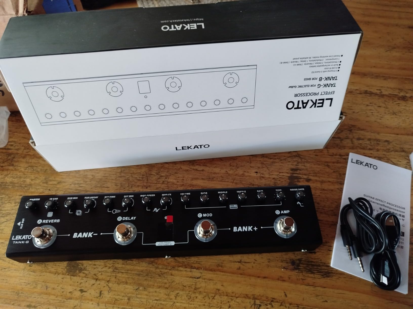 LEKATO Bass Multi Effects Pedal, Bass Effects Pedal with 36 Presets, Editable 4 Modules, Amp, Compressor, Mod, Space, Reverb, IR CAB, Tuner, BT Connection, Music Recording - Customer Photo 3