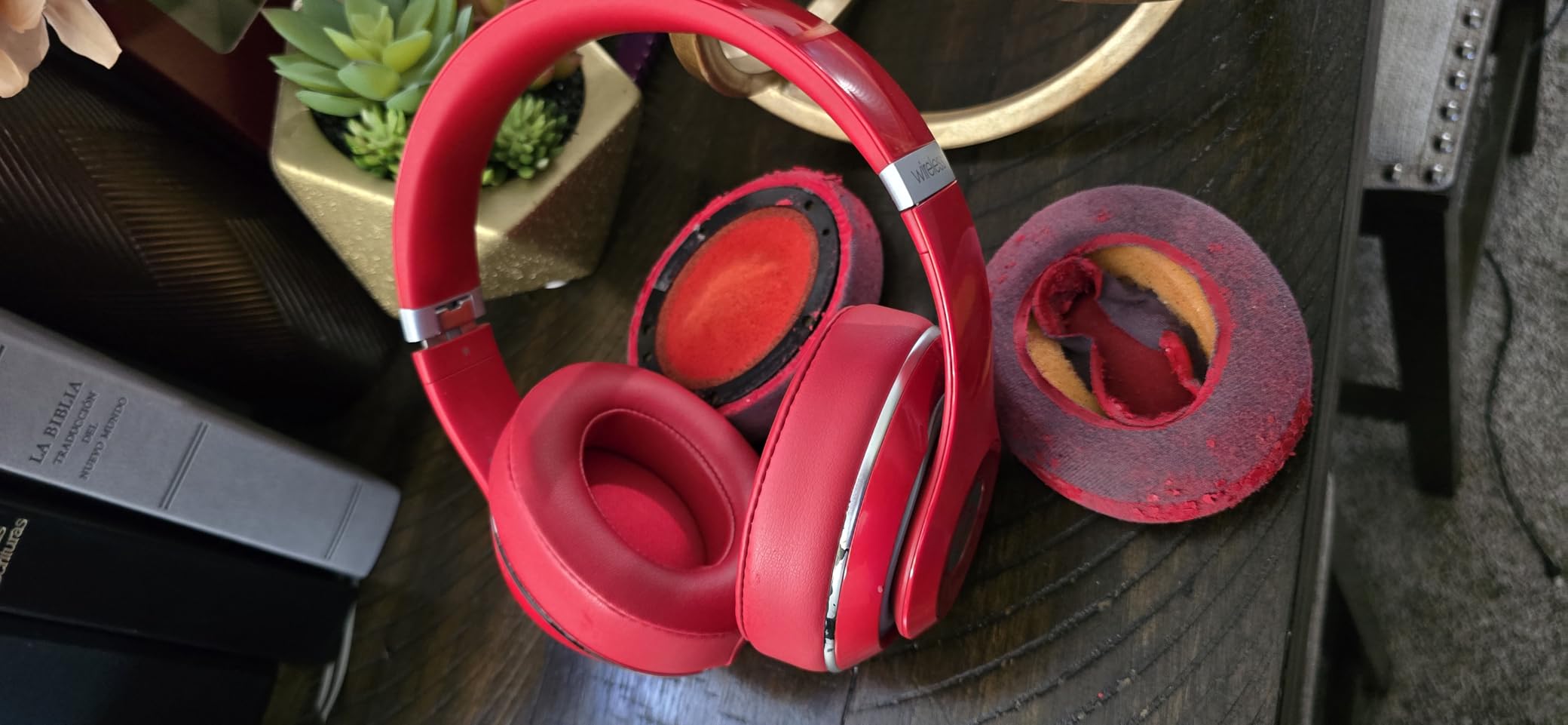 Ear Pads Replacement for Beats Studio 3 - GEVO Earpad Cushions for Beats Studio 2 3 Wired Wireless - Headphone Cover Parts with Strong Adhesive (Crystal Blue) - Customer Photo 1