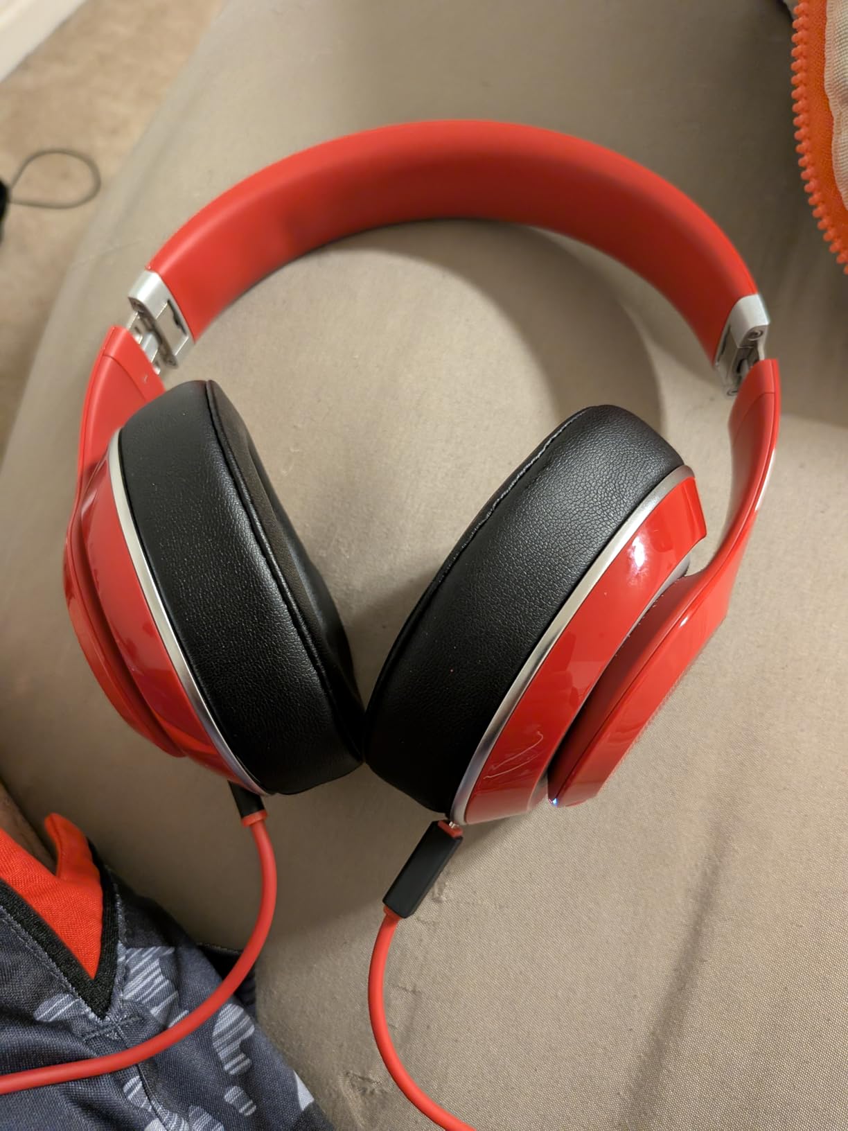 Studio 3 Ear Pads - Replacement Earpads for Beats Studio3 and Studio 2 Headphones (Black) - Customer Photo 1
