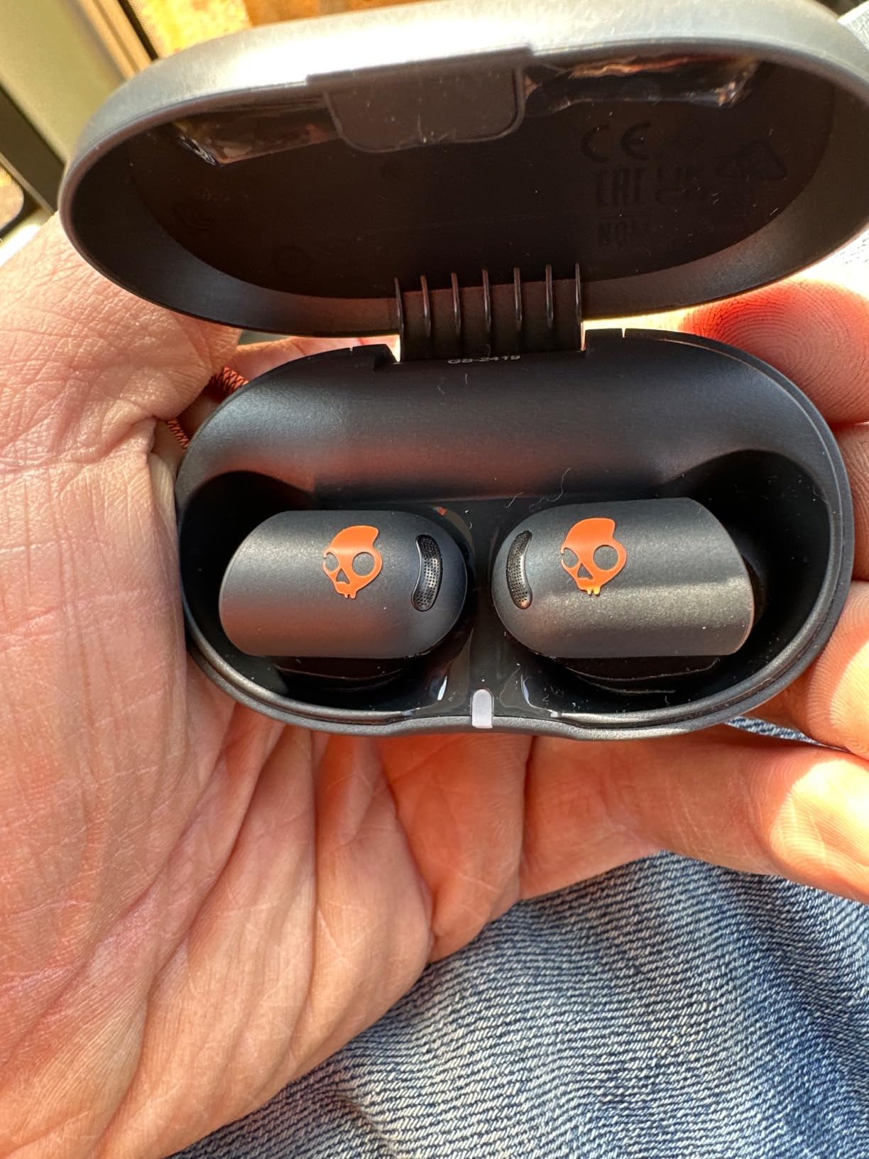 Skullcandy Sesh ANC XT in-Ear Noise Canceling Wireless Earbuds, 48 Hr Battery, IP67 Waterproof, Microphone, Works with iPhone Android and Bluetooth Devices - True Black - Customer Photo 2