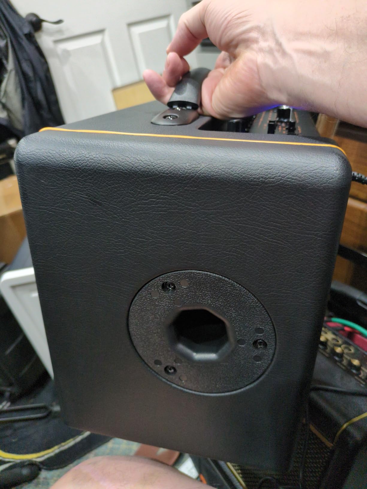 JOYO 20W Guitar Amp for Acoustic Guitar Built-in Bluetooth and Battery with Reverb Chorus Delay Effect for Practicing and Outdoors (AC-20S) Customer Review JOYO 20W Guitar Amp for Acoustic Guitar Built-in Bluetooth and Battery with Reverb Chorus Delay Effect for Practicing and Outdoors (AC-20S) - Customer Photo 2