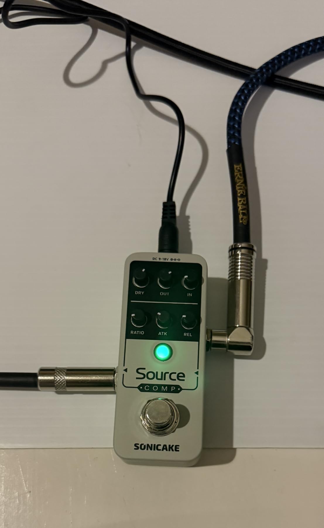 SONICAKE Compressor Pedal, Mini Analog Compression Effect Pedal for Electric Guitar and Bass, Knobs Adjust, Buffer Bypass - Source Comp Customer Review SONICAKE Compressor Pedal, Mini Analog Compression Effect Pedal for Electric Guitar and Bass, Knobs Adjust, Buffer Bypass - Source Comp - Customer Photo 1