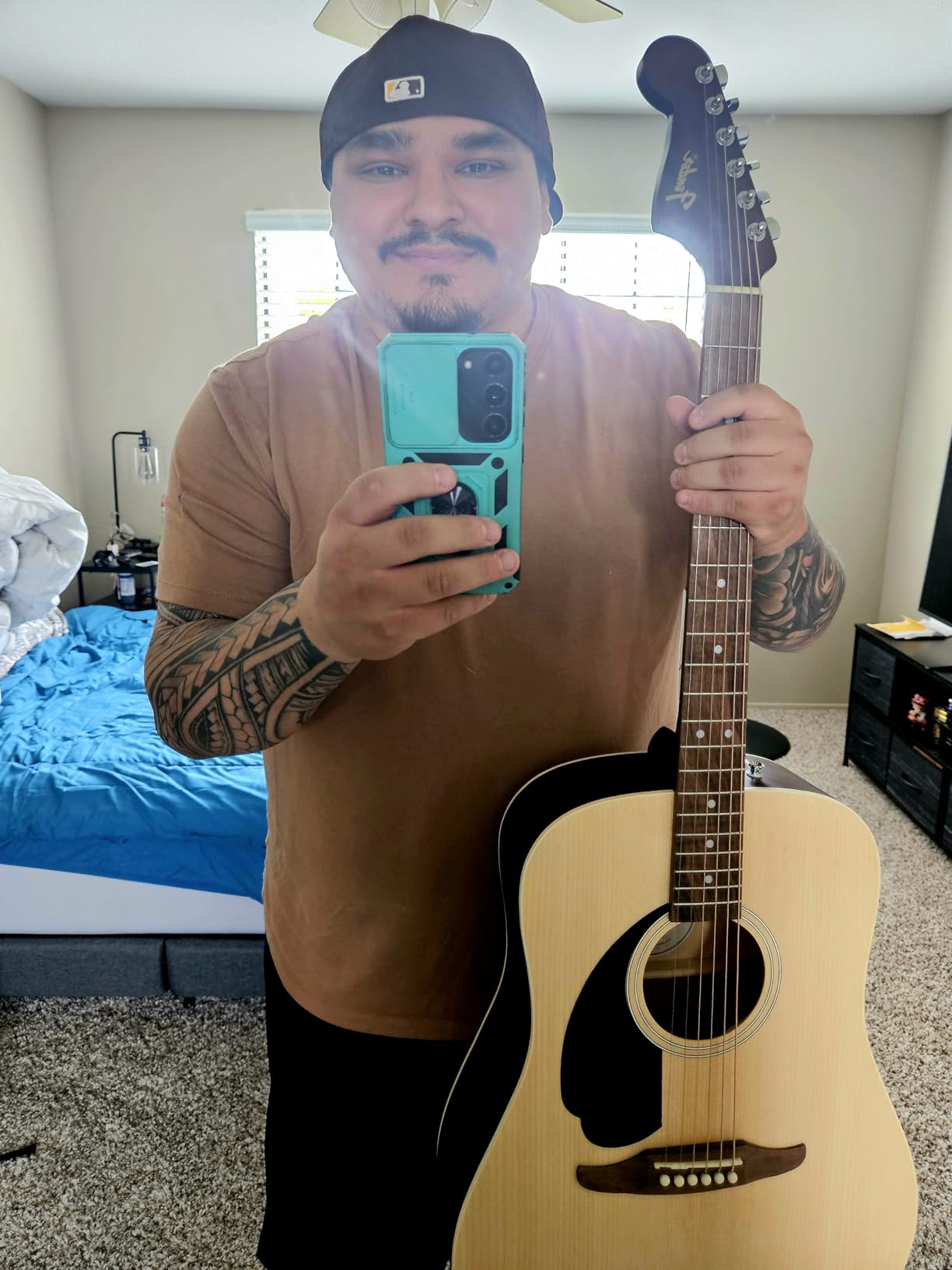 Fender California Debut Redondo Series Acoustic Guitar, Beginner Guitar, 2-Year Warranty, Black Customer Review Fender California Debut Redondo Series Acoustic Guitar, Beginner Guitar, 2-Year Warranty, Black - Customer Photo 1