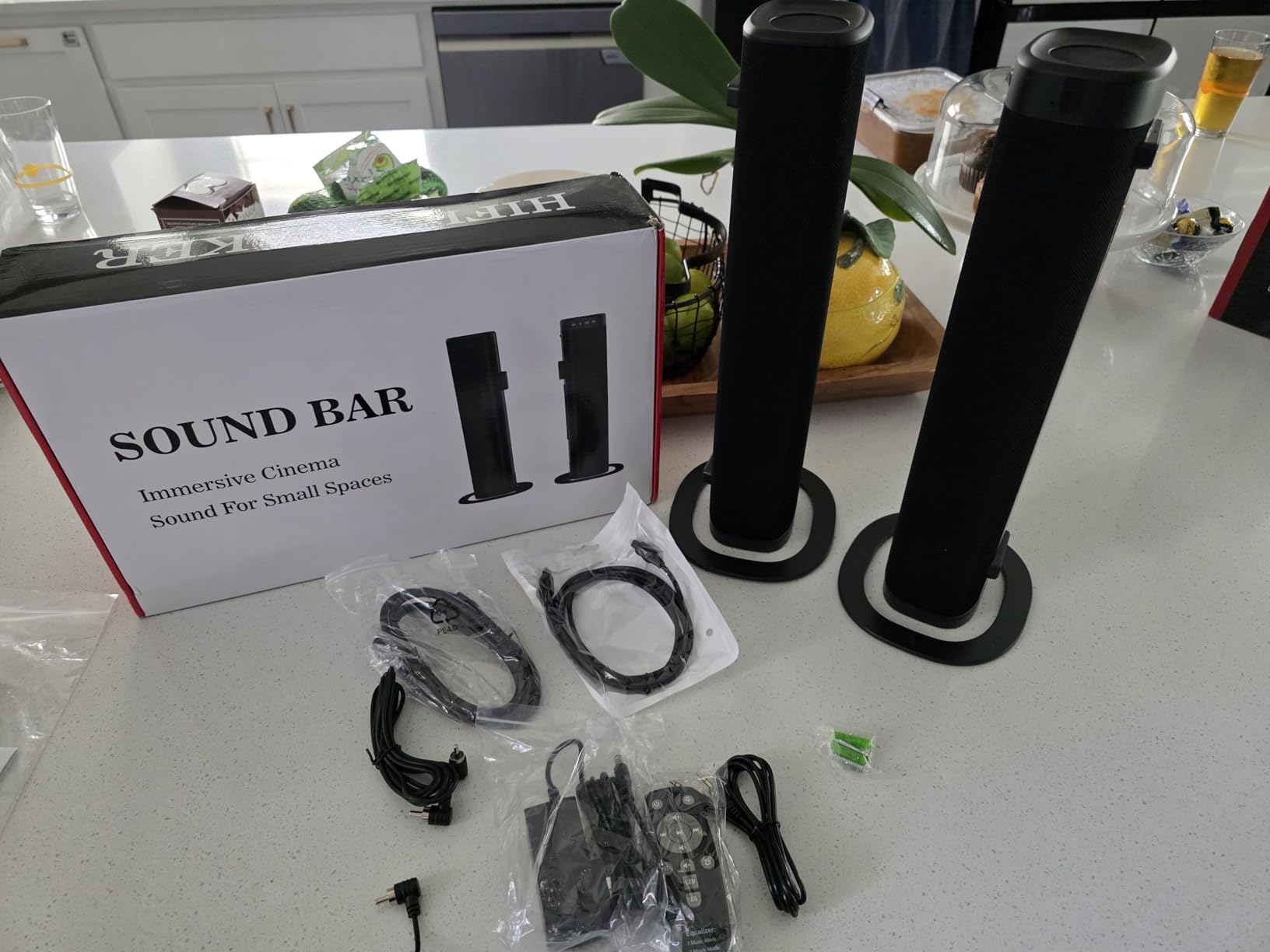 Sound Bar, 100W Sound Bar for Smart TV, Bluetooth 5.3 Soundbar, 2 in 1 Detachable Home Speaker Bass Effect, Home Theater Surround Sound, ARC/Optical/AUX/USB Connections, for TV/PC/Projectors - Customer Photo 1