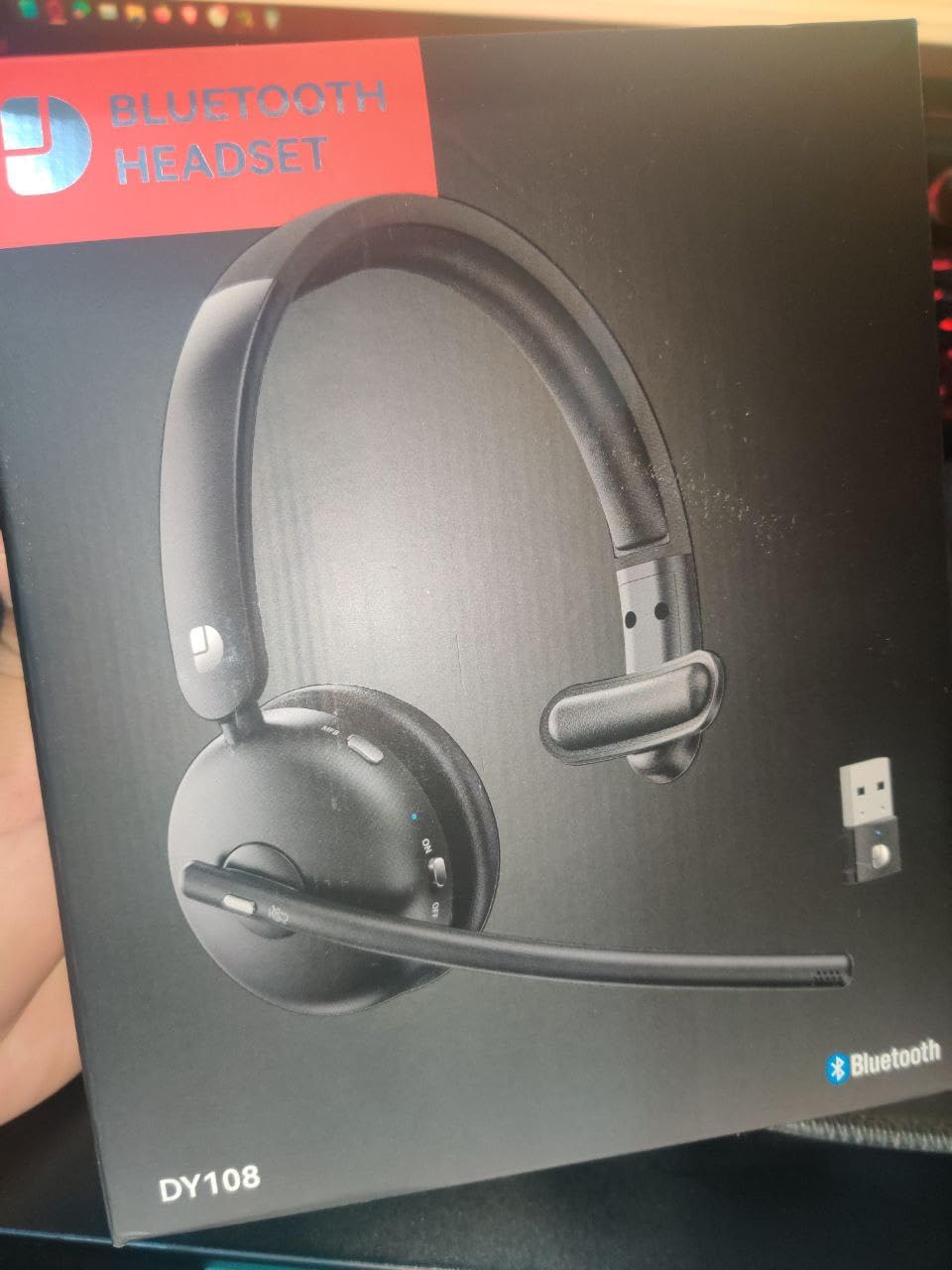 Wireless Headset with Mic for Work, Bluetooth 5.3 Headsets with AI Noise Cancelling, 65H Battery & Mute Function, Single-Ear Wireless Headset & USB Dongle, Fit for PC/Laptop/Teams/Skype/Call Center Customer Review Wireless Headset with Mic for Work, Bluetooth 5.3 Headsets with AI Noise Cancelling, 65H Battery & Mute Function, Single-Ear Wireless Headset & USB Dongle, Fit for PC/Laptop/Teams/Skype/Call Center - Customer Photo 1