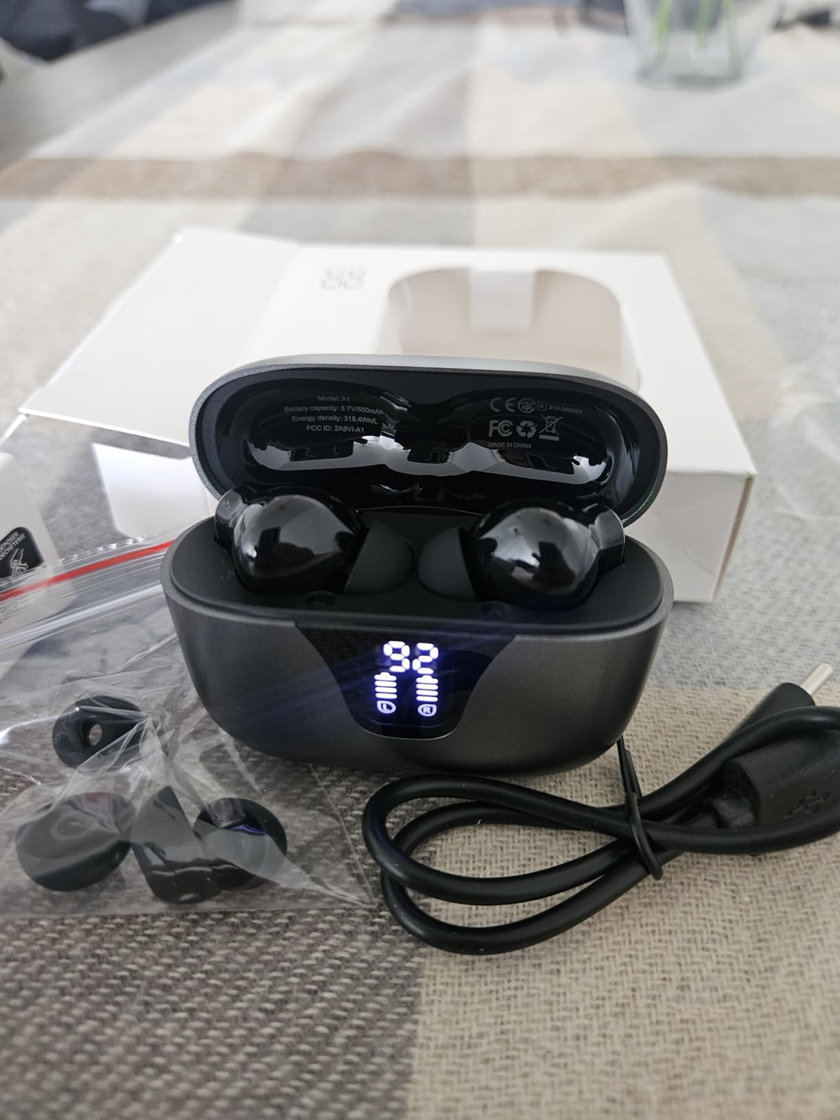 ZIUTY Wireless Earbuds Bluetooth Headphones, 50H Playtime Ear Buds with Mic, LED Digital Display Charging Case, IPX7 Waterproof, Deep Bass Stereo, in-Ear Earphone for iPhone Andriod Phone - Customer Photo 1