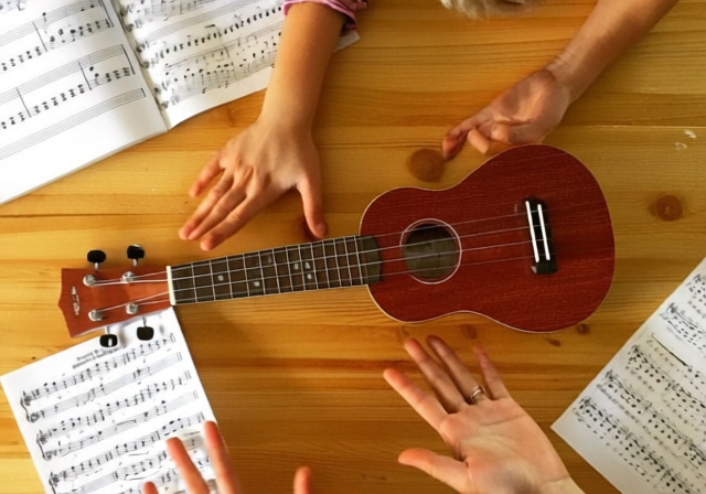 Easy Ukulele Songs for Beginners 2026: 30 Songs Learn Today