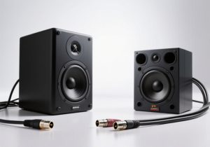 Active vs Passive PA Speakers [cy]: Complete Comparison Guide - Power of Ten