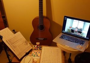 Learn to Play Guitar By Yourself