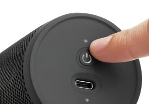 How to Turn On and Off Sonos Roam