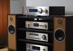 Best High End Integrated Amplifier