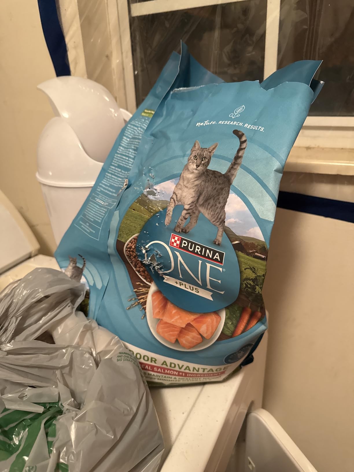 Purina ONE Natural, Low Fat, Weight Control, Indoor Dry Cat Food, +Plus Indoor Advantage - 16 lb. Bag Customer Review Purina ONE Natural, Low Fat, Weight Control, Indoor Dry Cat Food, +Plus Indoor Advantage - 16 lb. Bag - Customer Photo 1