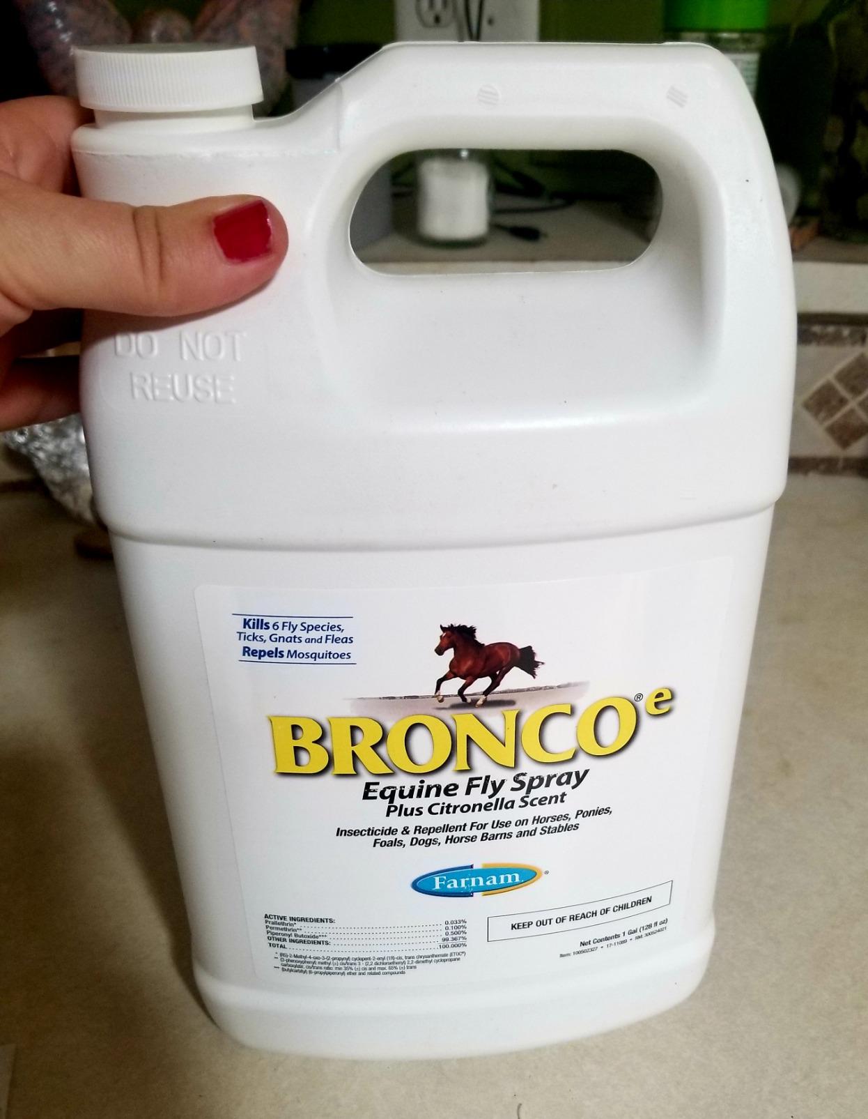 Farnam Broncoe Fly Spray Plus Citronella for Horses, Dogs & Premises – Kills Flies, Ticks, Fleas, Lice & Mosquitoes – Water-Based, Non-Oily Multi-Purpose Insecticide – 128 oz - Customer Photo 1