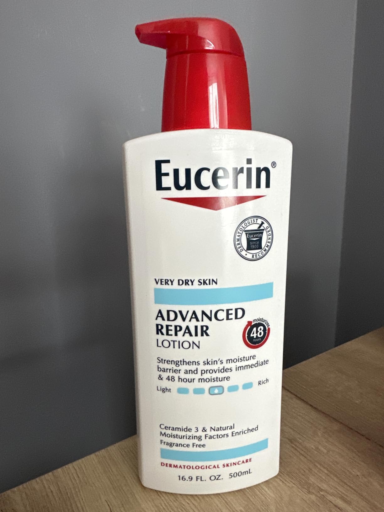 Eucerin Advanced Repair Body Lotion for Very Dry Skin, Unscented Lotion Formulated with Ceramides, 16.9 Fl Oz Bottle - Customer Photo 2
