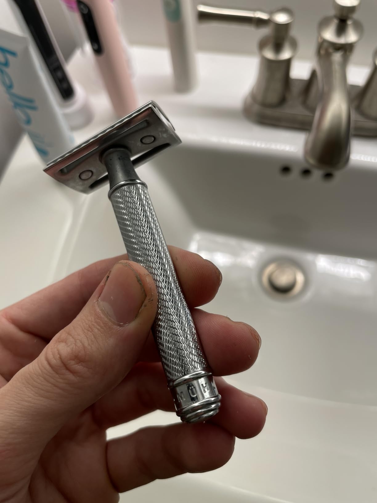 MÜHLE TRADITIONAL R89 Double Edge Safety Razor (Closed Comb) | Perfect for Everyday Use | Barbershop Quality Close Smooth Shave | Luxury Razor for Men - Customer Photo 1
