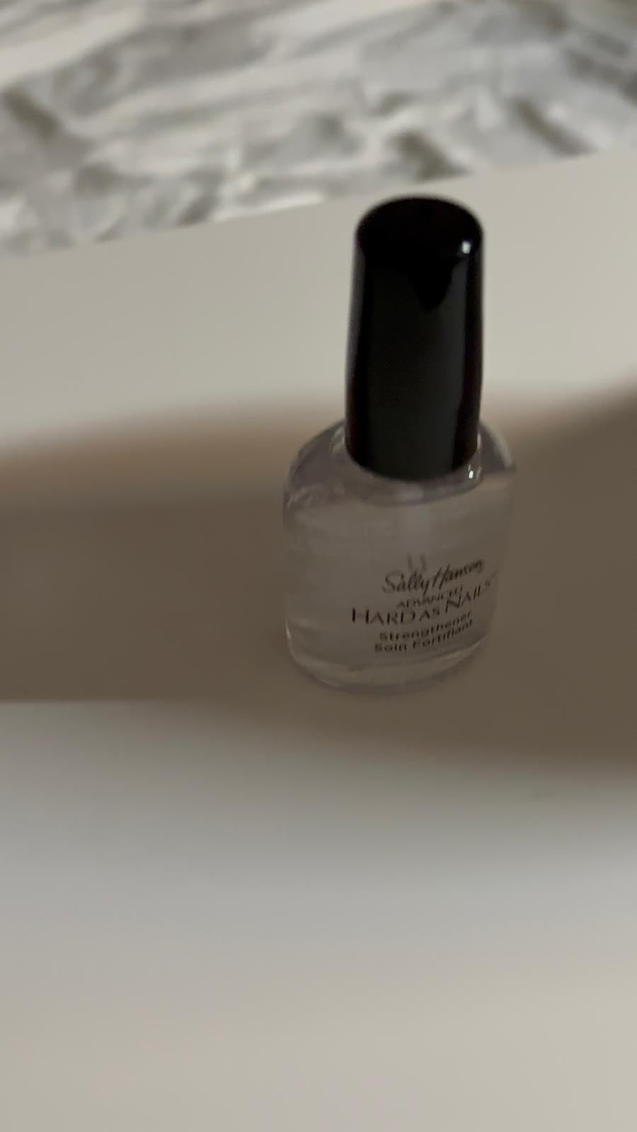 Sally Hansen Nail Treatment Advanced Hard as Nails™ Clear Nail Strengthener | Fortified with Retinol & Nylon | Strengthens & Nourishes Weak Nails - Customer Photo 2