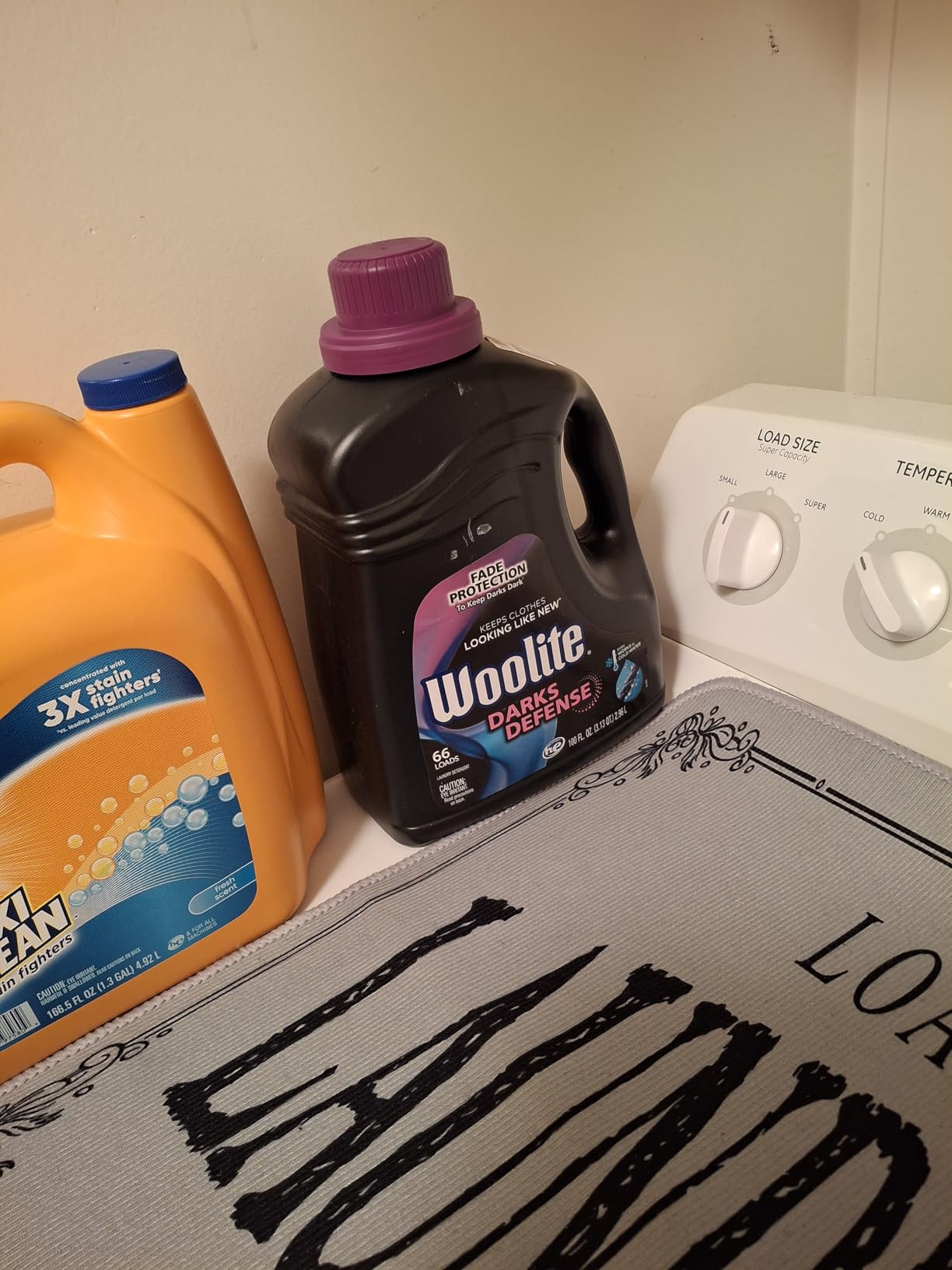 Woolite Darks Defense Liquid Laundry Detergent, Light Fresh Scent, 66 Loads, 100 Fl Oz - Customer Photo 1