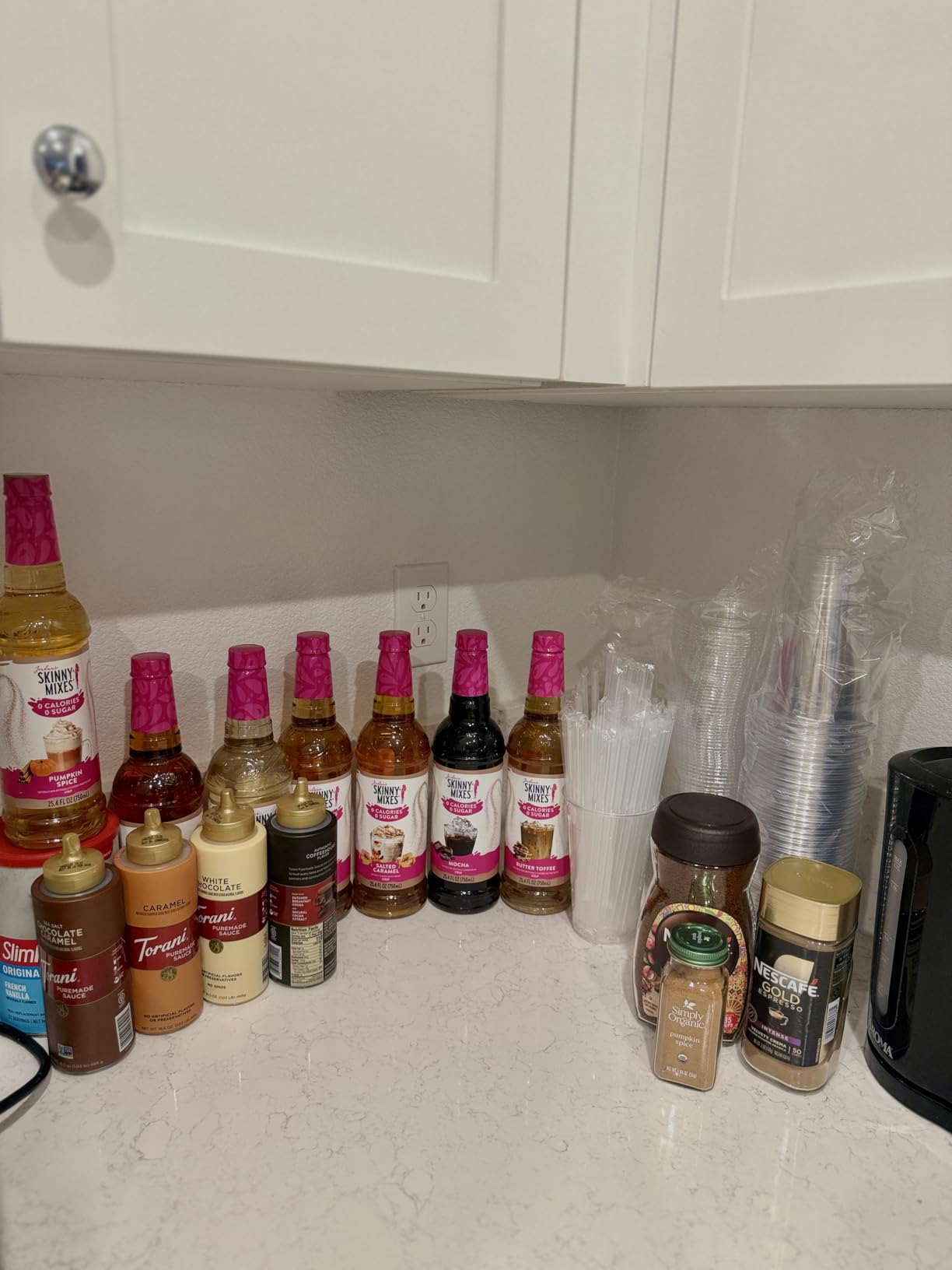 Jordan's Skinny Mixes Syrup Sugar-Free, Vanilla, 25.4 Ounce - Customer Photo 2