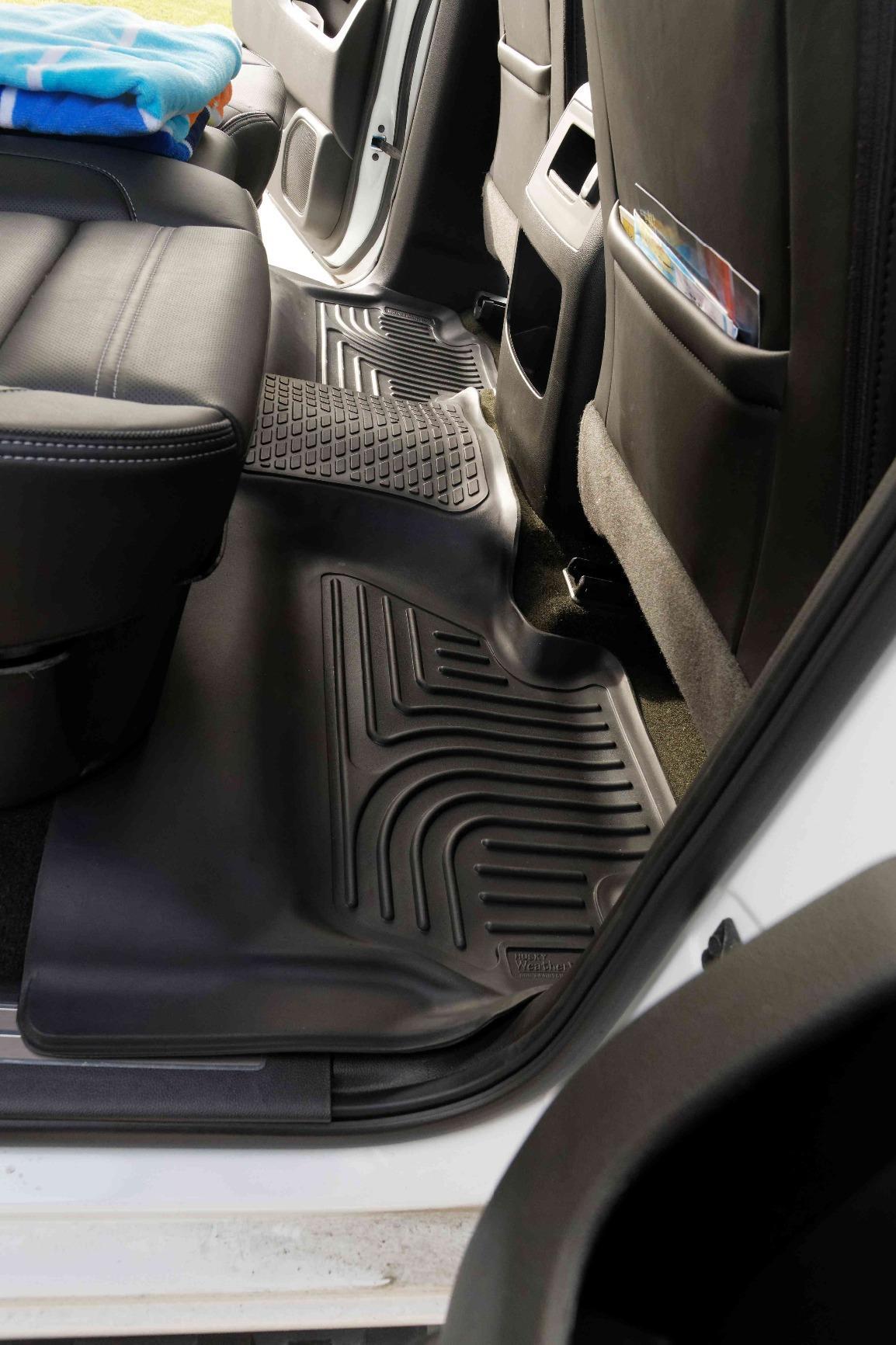 Husky Liners Weatherbeater Floor Mats | Fits 2014 - 2018 Chevrolet Silverado & GMC Sierra 1500 Crew Cab; 15-19 Silverado/Sierra 2500/3500 Crew Cab (Footwell Cvg) | Front & 2nd Row, 3-pc Black - 98231 - Customer Photo 4