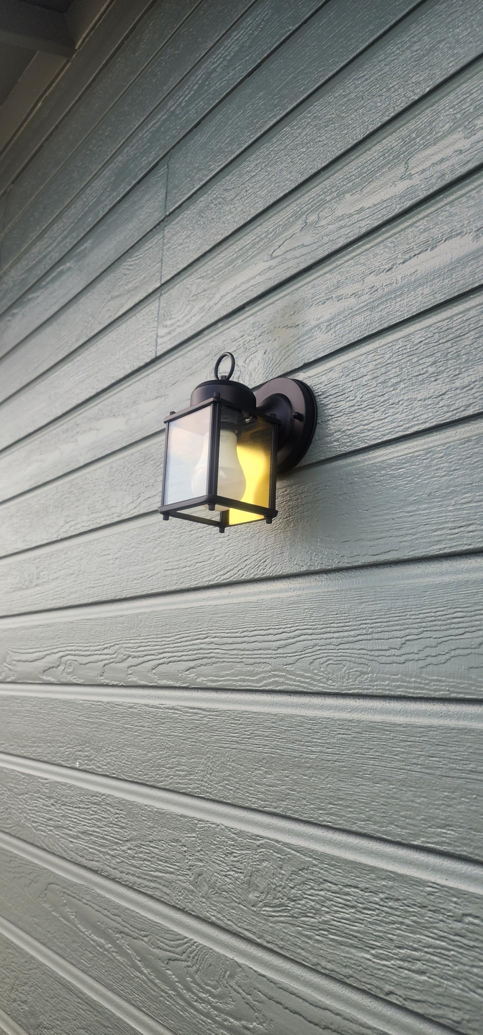DESIGNERS FOUNTAIN Preston Outdoor Light Fixture, 8 Inch Exterior Wall Lantern Sconce for Front Door, Patio and Porch, Black, 1161-BK Customer Review DESIGNERS FOUNTAIN Preston Outdoor Light Fixture, 8 Inch Exterior Wall Lantern Sconce for Front Door, Patio and Porch, Black, 1161-BK - Customer Photo 3