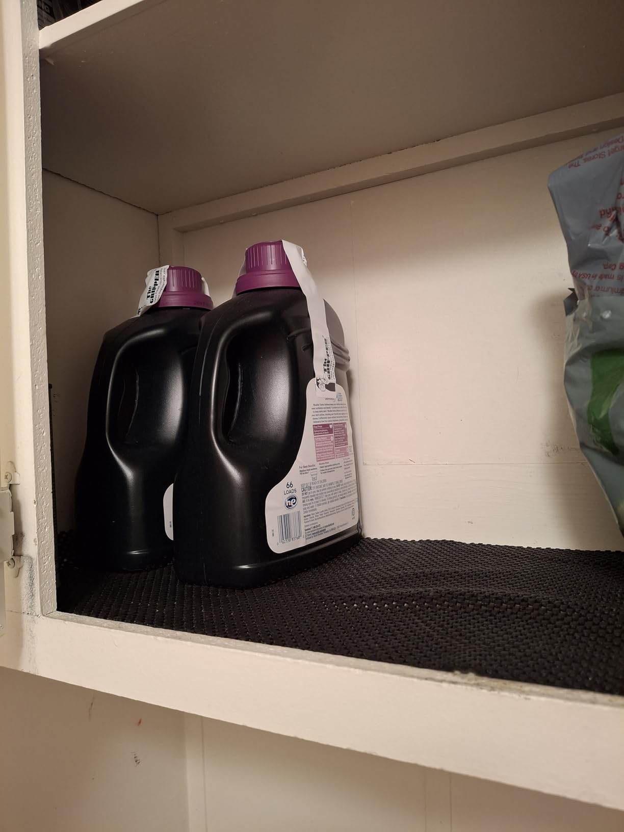 Woolite Darks Defense Liquid Laundry Detergent, Light Fresh Scent, 33 Loads, 50 Fl Oz - Customer Photo 2