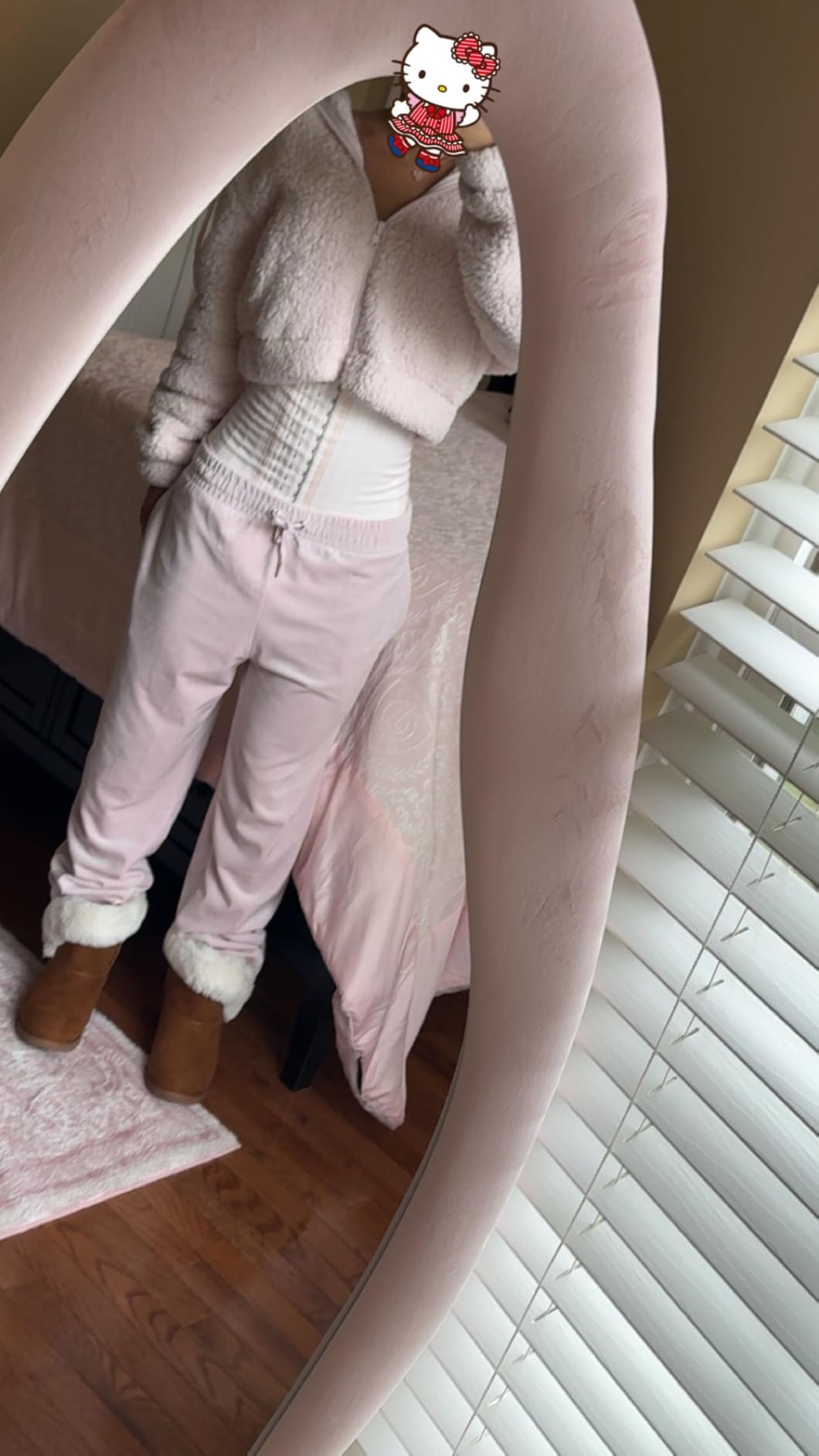 YIANNA Waist Trainer for Women Latex Underbust Waist Cincher Corset Sport Girdle Hourglass Body Shaper Customer Review YIANNA Waist Trainer for Women Latex Underbust Waist Cincher Corset Sport Girdle Hourglass Body Shaper - Customer Photo 1