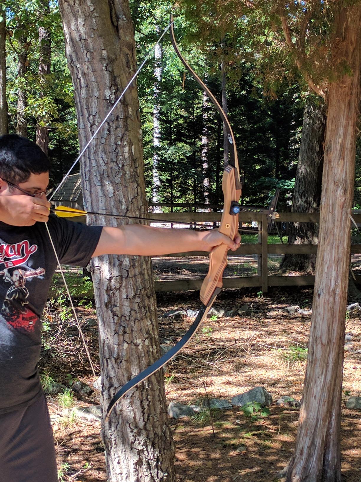 KESHES Takedown Recurve Bow and Arrow Set for Adults & Teens 62 KESHES Takedown Recurve Bow and Arrow Set for Adults & Teens 62