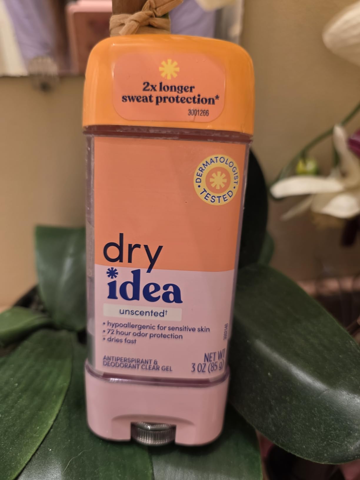 Dry Idea Gel Deodorant & Antiperspirant for Women - Hypoallergenic for Sensitive Skin, 2X Longer Sweat Protection, 72Hr Sweat & Odor Protection, Unscented, Womens Deodorant, 3 oz Customer Review Dry Idea Gel Deodorant & Antiperspirant for Women - Hypoallergenic for Sensitive Skin, 2X Longer Sweat Protection, 72Hr Sweat & Odor Protection, Unscented, Womens Deodorant, 3 oz - Customer Photo 2