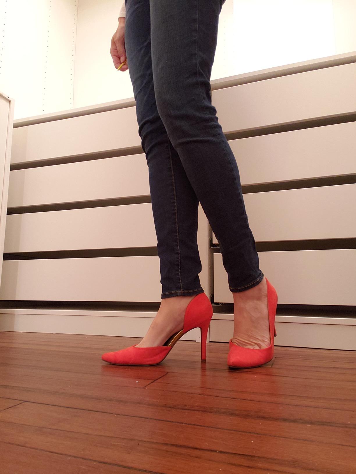 KUT from the Kloth Mia High-Rise Ankle Skinny Jeans customer photo 1