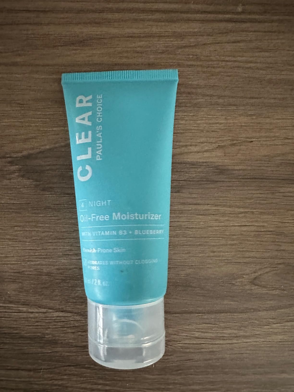 Paula's Choice CLEAR Oil-Free Moisturizer, Lightweight Face Moisturizer for Acne-Prone Skin, Pore-Minimizing Niacinamide, Soothing Antioxidants, Ceramides to Calm Redness - Customer Photo 4