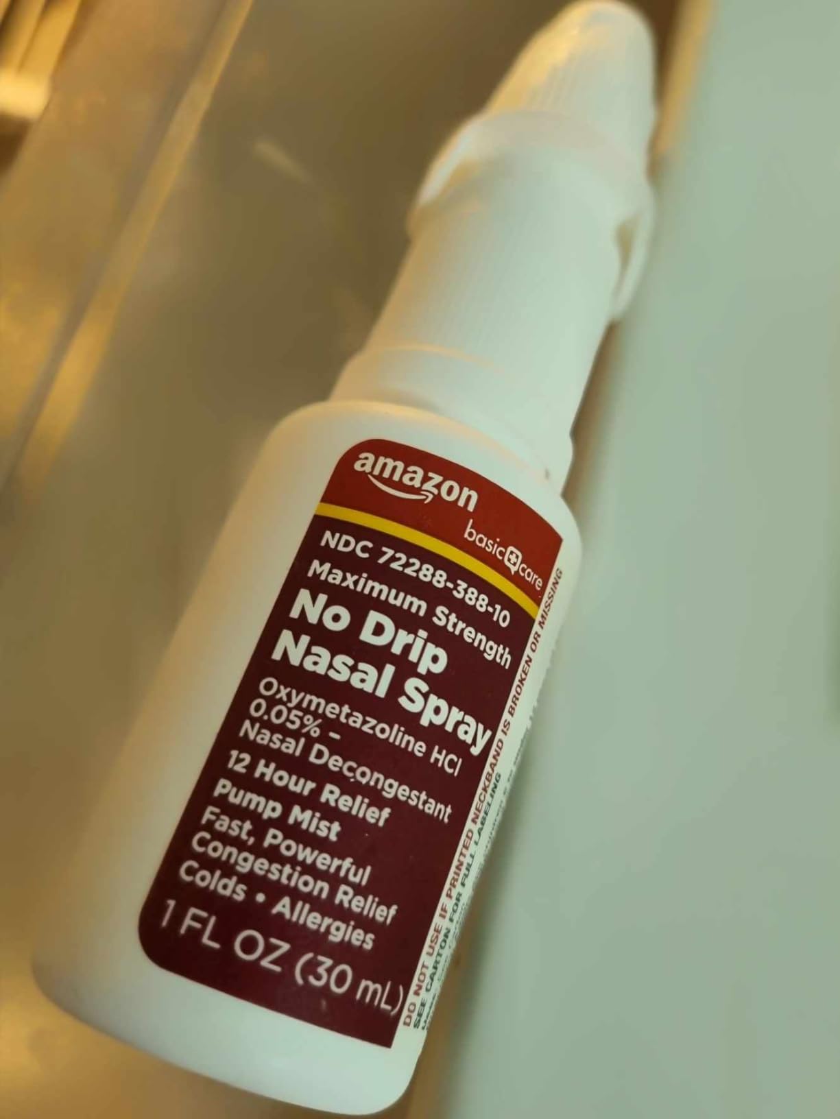 Amazon Basic Care No Drip Nasal Spray, 12 Hour Nasal Decongestant, Pump Mist, Oxymetazoline HCl, Cold and Allergy Nasal Spray, 1 fl oz (Pack of 1) - Customer Photo 2