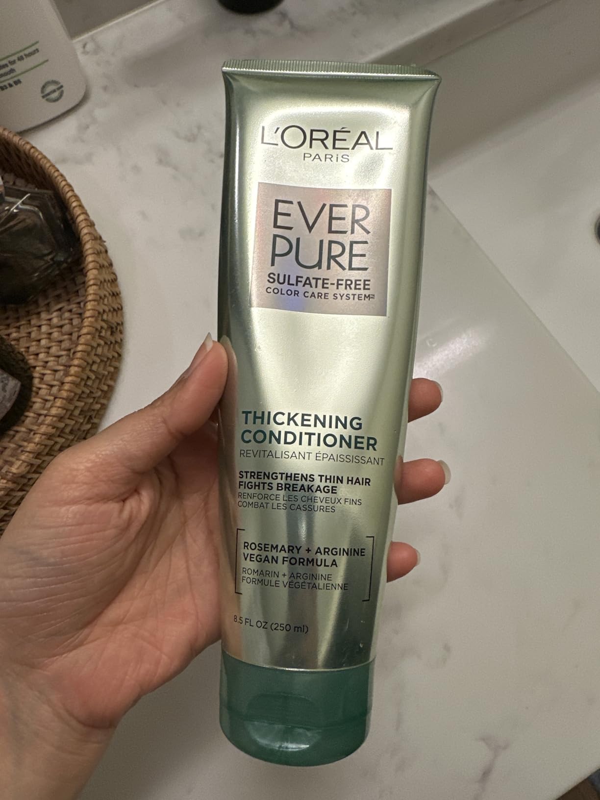 L'Oreal Paris Thickening Sulfate Free Shampoo and Conditioner, Thickens + Strengthens Thin, Fragile Hair, EverPure, 1 Hair Care Kit Customer Review L'Oreal Paris Thickening Sulfate Free Shampoo and Conditioner, Thickens + Strengthens Thin, Fragile Hair, EverPure, 1 Hair Care Kit - Customer Photo 2
