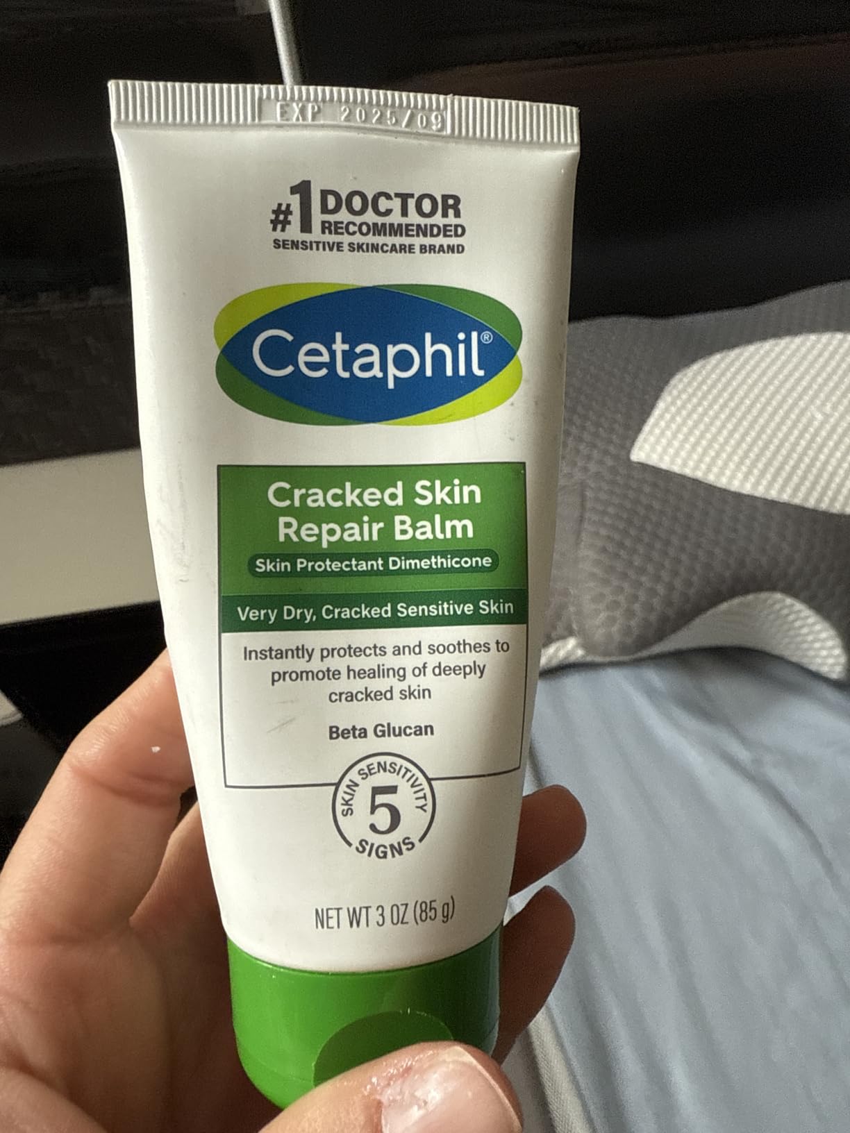 Cetaphil Restoring Body Lotion with Antioxidants for Aging Skin, Great for Neck and Chest Areas, Fragrance and Paraben Free, Suitable for Sensitive Skin 16 oz. Bottle - Customer Photo 1