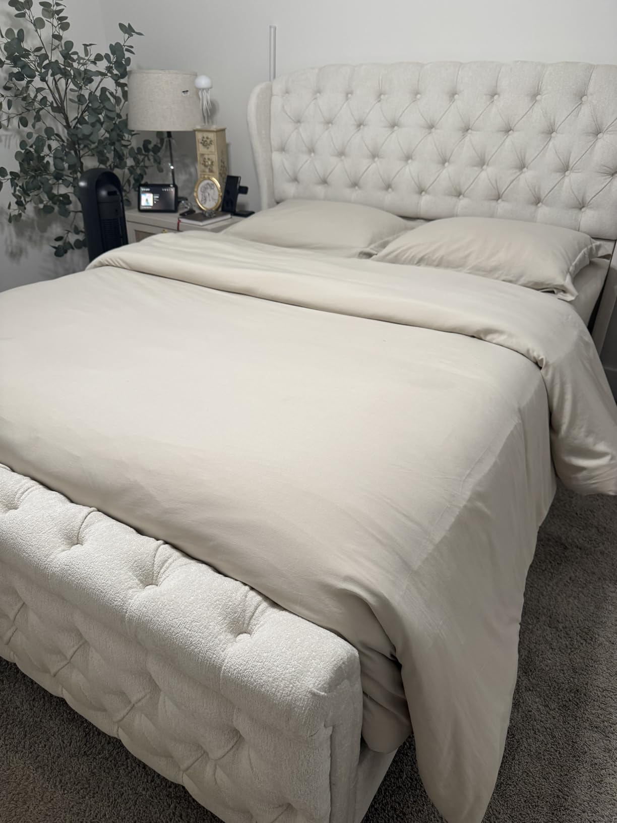 Bedsure Comforter Duvet Insert - Quilted Comforters Queen Size, All Season Duvet, Down Alternative Bedding, with 8 Tabs, Gifts for Women/Men, White, Queen 88 x 88 Inches - Customer Photo 1