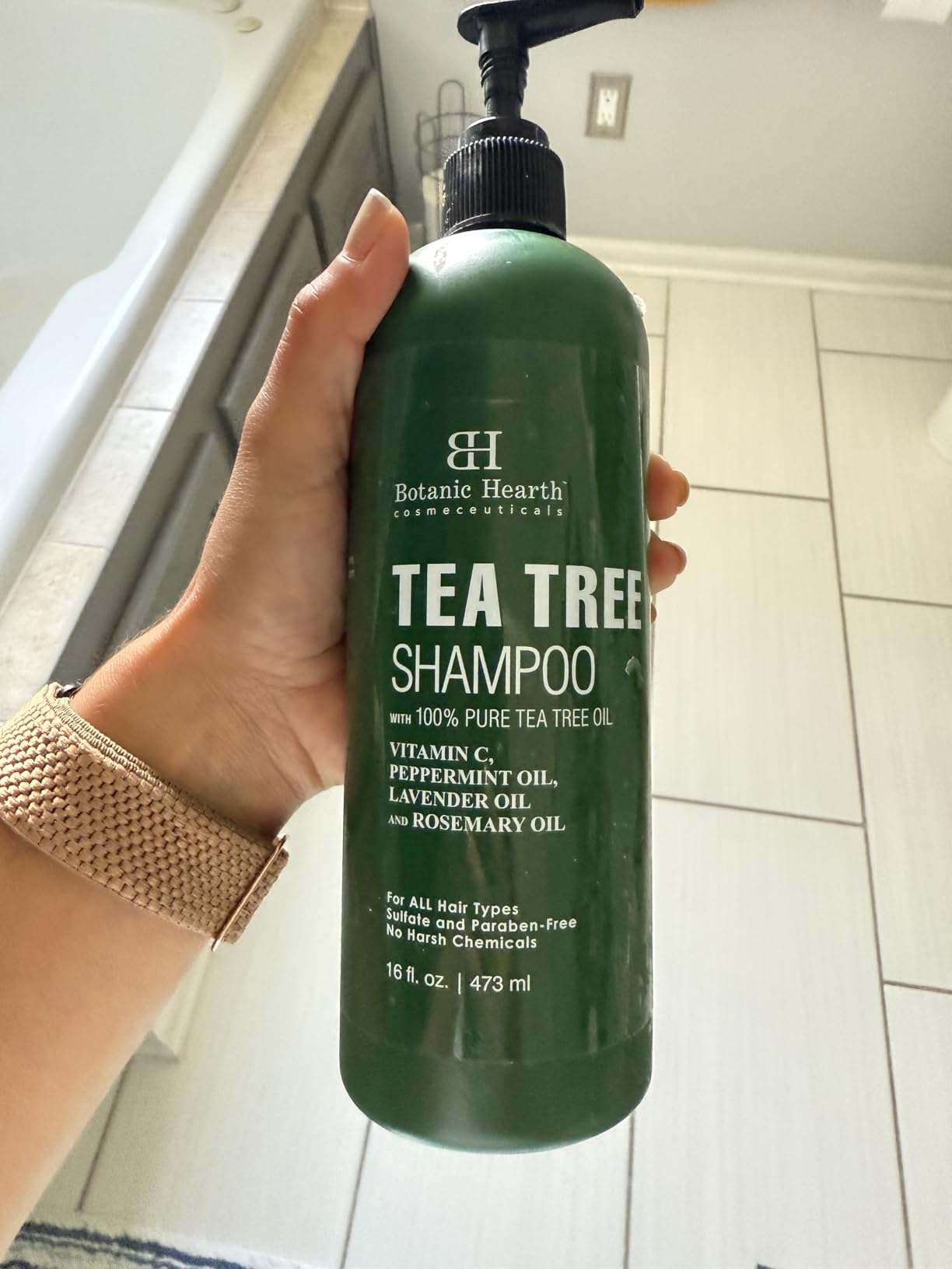 Botanic Hearth Tea Tree Shampoo, Vitamin C, Peppermint, Lavender And Rosemary Oil, Fights Dandruff And Dry Scalp, 16 Fl Oz - Customer Photo 1