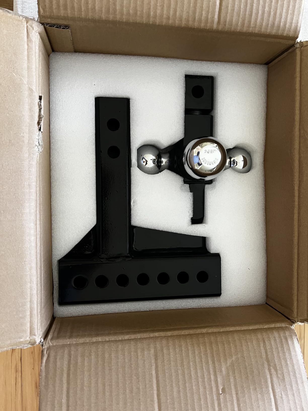 Ayleid Trailer Hitch Tri-Ball Mount with Hook & Pin Balls Sized 1-7/8, 2 & 2-5/16 inches, Tow Hitch, Silver Customer Review Ayleid Trailer Hitch Tri-Ball Mount with Hook & Pin Balls Sized 1-7/8, 2 & 2-5/16 inches, Tow Hitch, Silver - Customer Photo 1