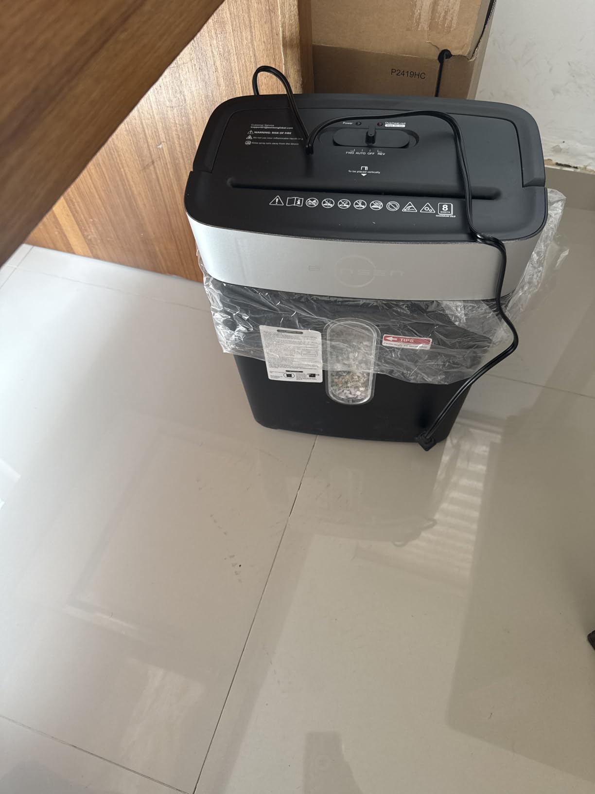 BONSEN Shredder for Home Office, 4 Gallons 8-Sheet Cross Cut Credit Card Shredder, Small Paper Shredder for Home Use, High Security Level P-4, ETL Certification (S3101) - Customer Photo 3