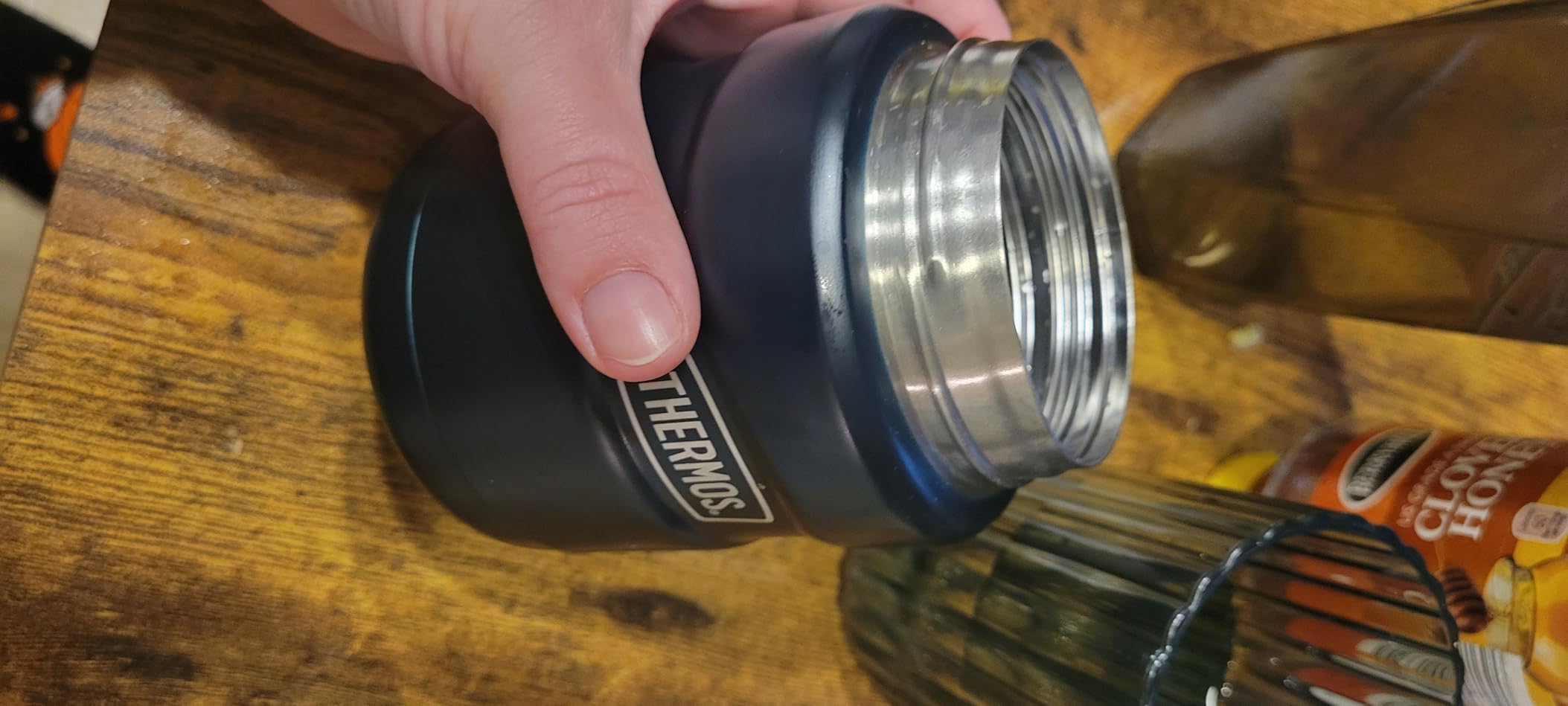 THERMOS Stainless King Vacuum-Insulated Food Jar with Spoon, 16 Ounce, Midnight Blue Customer Review THERMOS Stainless King Vacuum-Insulated Food Jar with Spoon, 16 Ounce, Midnight Blue - Customer Photo 2