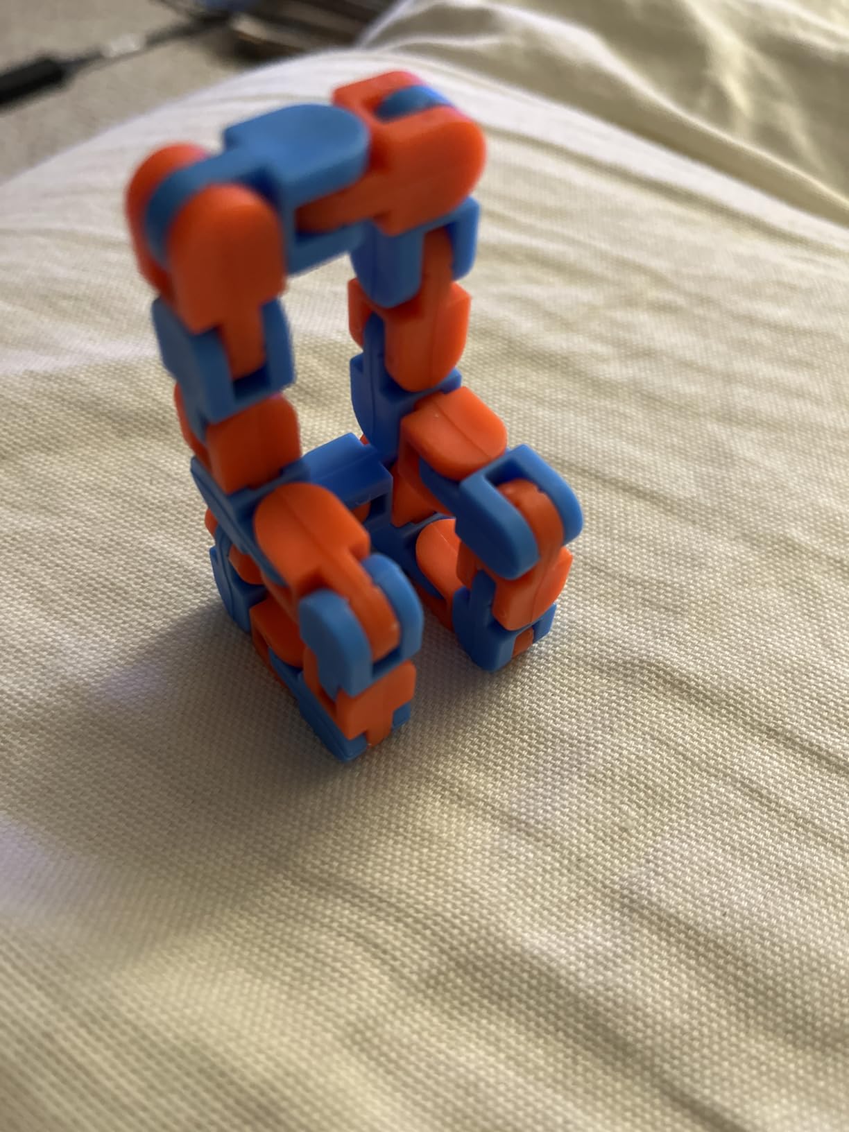 8Pcs 24Links Fidgets Wacky Tracks Fidget Toys for Kids Classroom Students Gifts School Stocking Stuffers Plastic Sensory Autism Snap Fidget Click Snake Toys for Adults Travel Stress Relief 11inch - Customer Photo 2