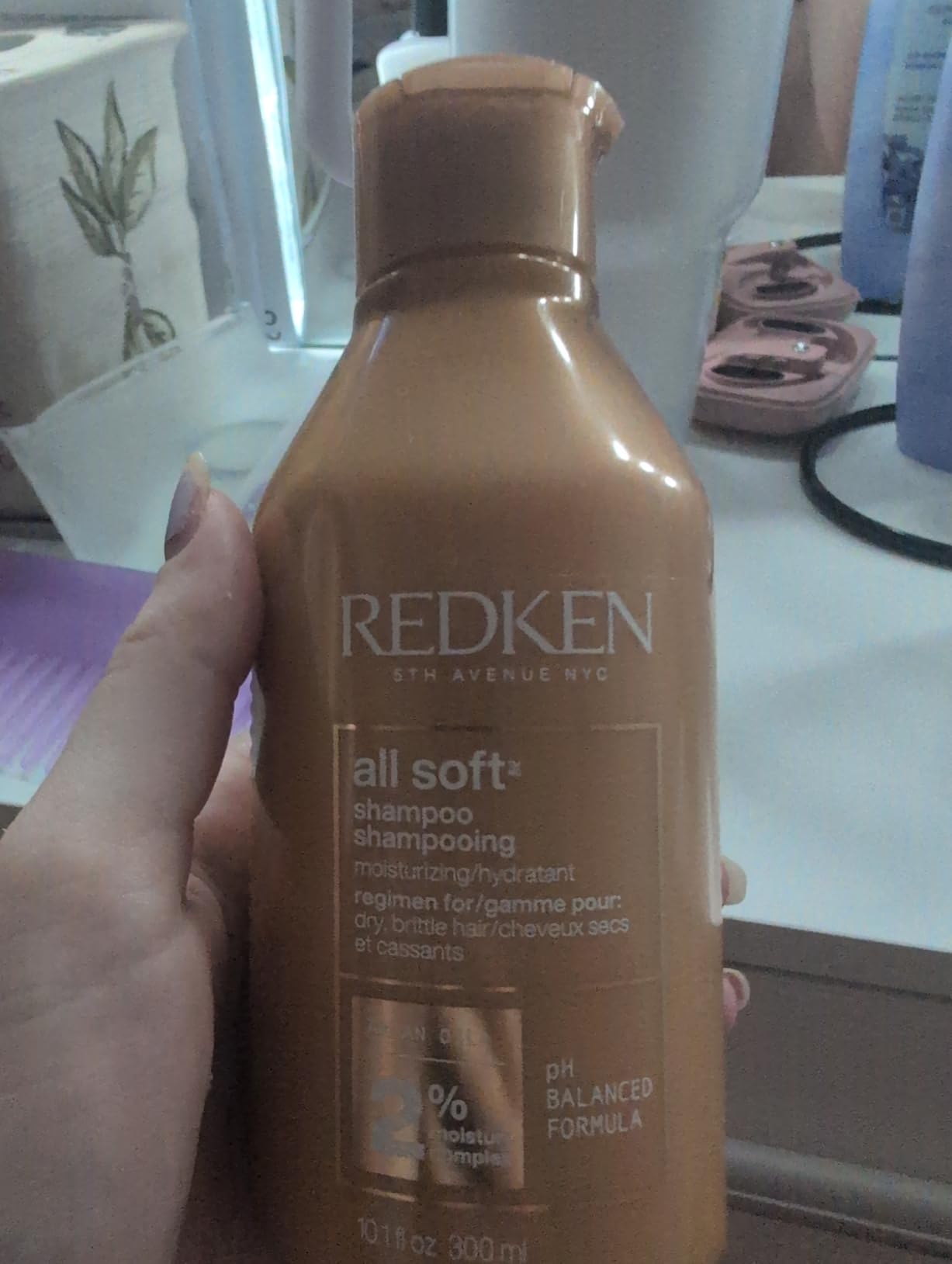 Redken All Soft Shampoo - Moisturizes & Hydrates Dry Hair, Softens & Adds Shine, With Argan Oil, Safe For Color-Treated Hair customer photo 1