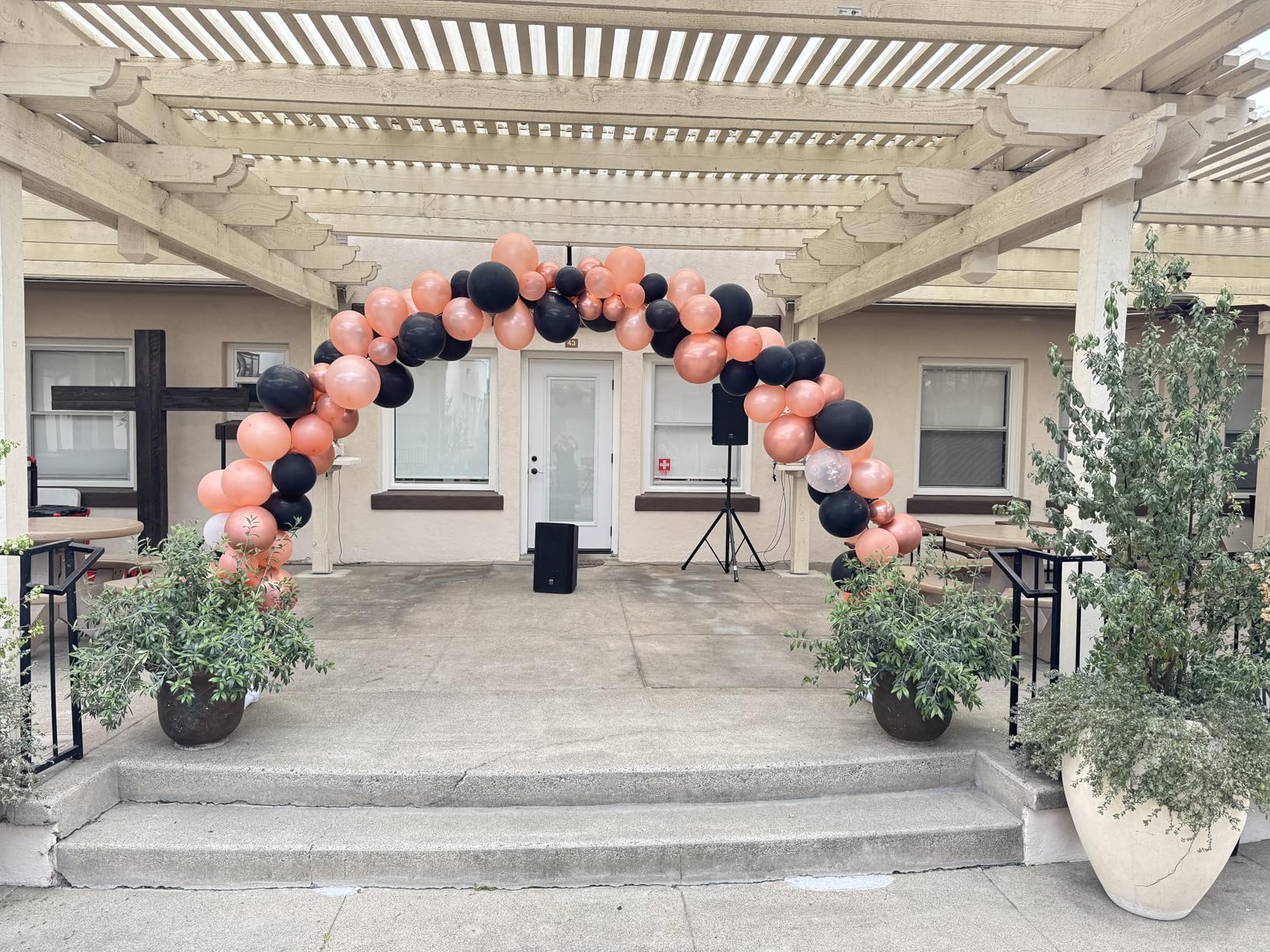 Balloon Arch Kit with Balloon Pump, 9Ft Tall & 10Ft Wide Adjustable Balloon Arch Stand Kit with Electric Pump, Balloons and Accessories for Party Birthday Wedding Decoration Customer Review Balloon Arch Kit with Balloon Pump, 9Ft Tall & 10Ft Wide Adjustable Balloon Arch Stand Kit with Electric Pump, Balloons and Accessories for Party Birthday Wedding Decoration - Customer Photo 1