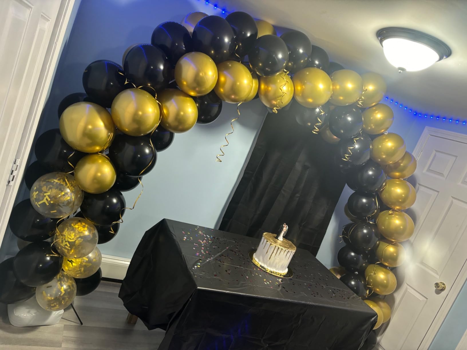 Balloon Arch Kit with Balloon Pump, 9Ft Tall & 10Ft Wide Adjustable Balloon Arch Stand Kit with Electric Pump, Balloons and Accessories for Party Birthday Wedding Decoration Customer Review Balloon Arch Kit with Balloon Pump, 9Ft Tall & 10Ft Wide Adjustable Balloon Arch Stand Kit with Electric Pump, Balloons and Accessories for Party Birthday Wedding Decoration - Customer Photo 4