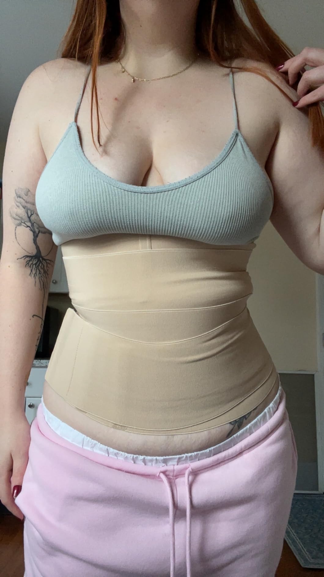 FeelinGirl Waist Trainer for Women Trimmer Belt Waist Cincher Tummy Wrap Plus Size Snatch Me Up Bandage Body Shaper Customer Review FeelinGirl Waist Trainer for Women Trimmer Belt Waist Cincher Tummy Wrap Plus Size Snatch Me Up Bandage Body Shaper - Customer Photo 1