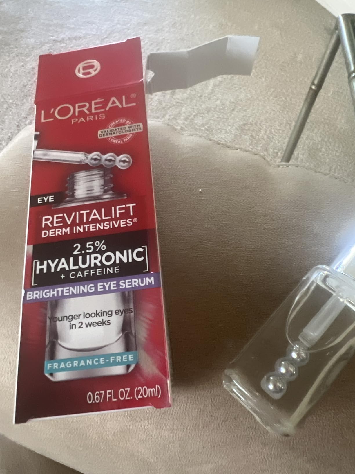 L'Oreal Paris Revitalift Hyaluronic Acid + Caffeine Hydrating Eye Serum for Dark Circles, Fragrance Free .67 fl. oz + Moisturizer Sample - Customer Photo 3