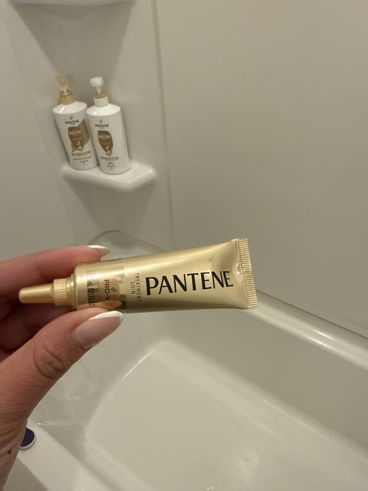 Pantene Shampoo & Conditioner Set, Daily Moisture Renewal - Pro-V Nutrients for Dry, Color-Treated, Straight to Curly Hair, 72-Hour Hydration & Softness, 52.8 Oz Total + Miracle Rescue Shot (0.5 Oz) Customer Review Pantene Shampoo & Conditioner Set, Daily Moisture Renewal - Pro-V Nutrients for Dry, Color-Treated, Straight to Curly Hair, 72-Hour Hydration & Softness, 52.8 Oz Total + Miracle Rescue Shot (0.5 Oz) - Customer Photo 2
