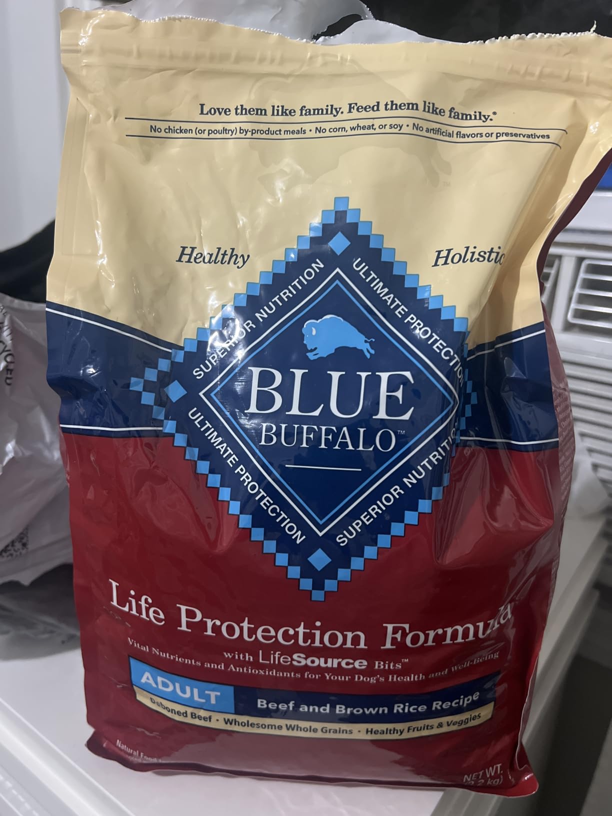 Blue Buffalo Life Protection Formula Natural Adult Small Breed Dry Dog Food, Chicken and Brown Rice 5-lb Trial Size Bag - Customer Photo 1