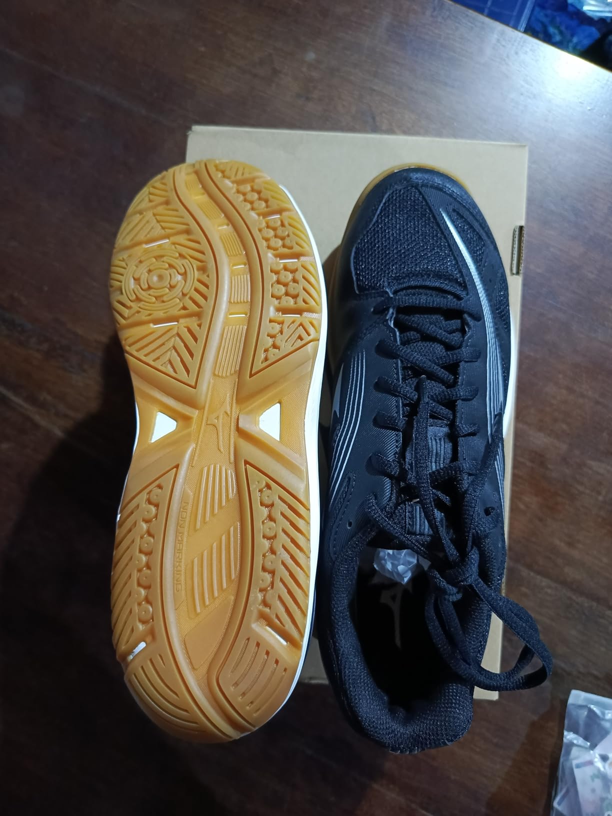 Mizuno Women's Cyclone Speed 3 Volleyball Shoe Customer Review Mizuno Women's Cyclone Speed 3 Volleyball Shoe - Customer Photo 2